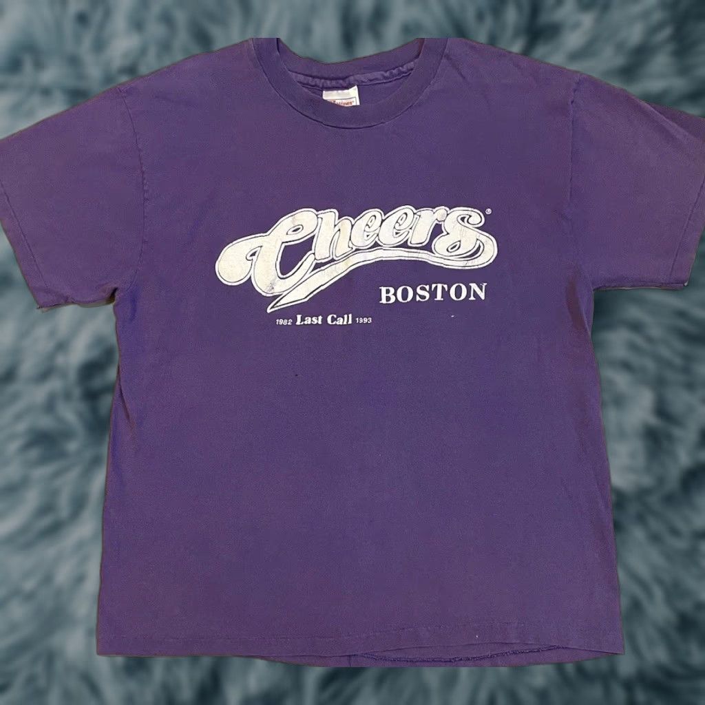 Vintage VINTAGE Cheers TV Show Faded Promo Shirt S Bar TV Show Sitcom Boston Grunge 90s Purple Small Mens T-Shirt 90s TV Series Distressed Drinking Math? Size US S / EU 44-46 / 1 - 1 Thumbnail