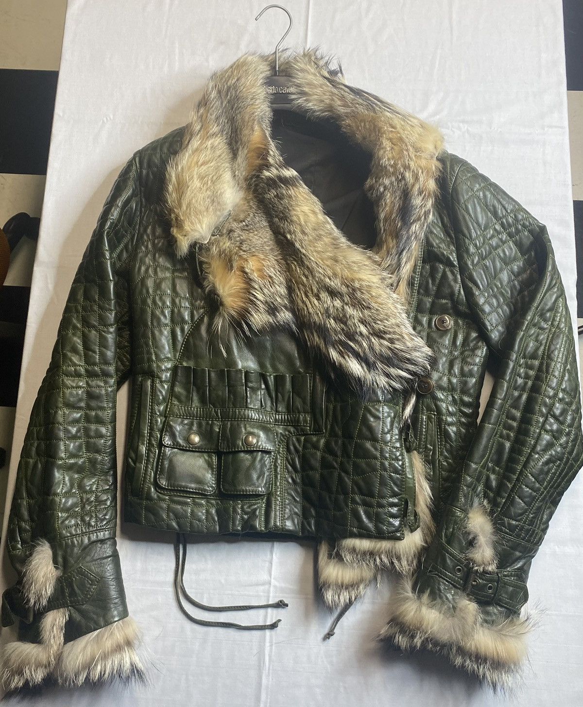 Roberto Cavalli × Vintage ONE OF A KIND RUNWAY 2005 Leather Coyote Fur jacket Size US S / EU 44-46 / 1 - 17 Thumbnail