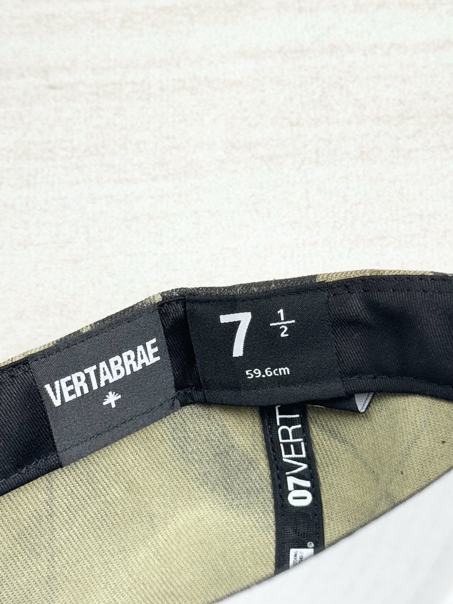 Vertabrae Vertebrae tree camo hat Size ONE SIZE - 6 Thumbnail