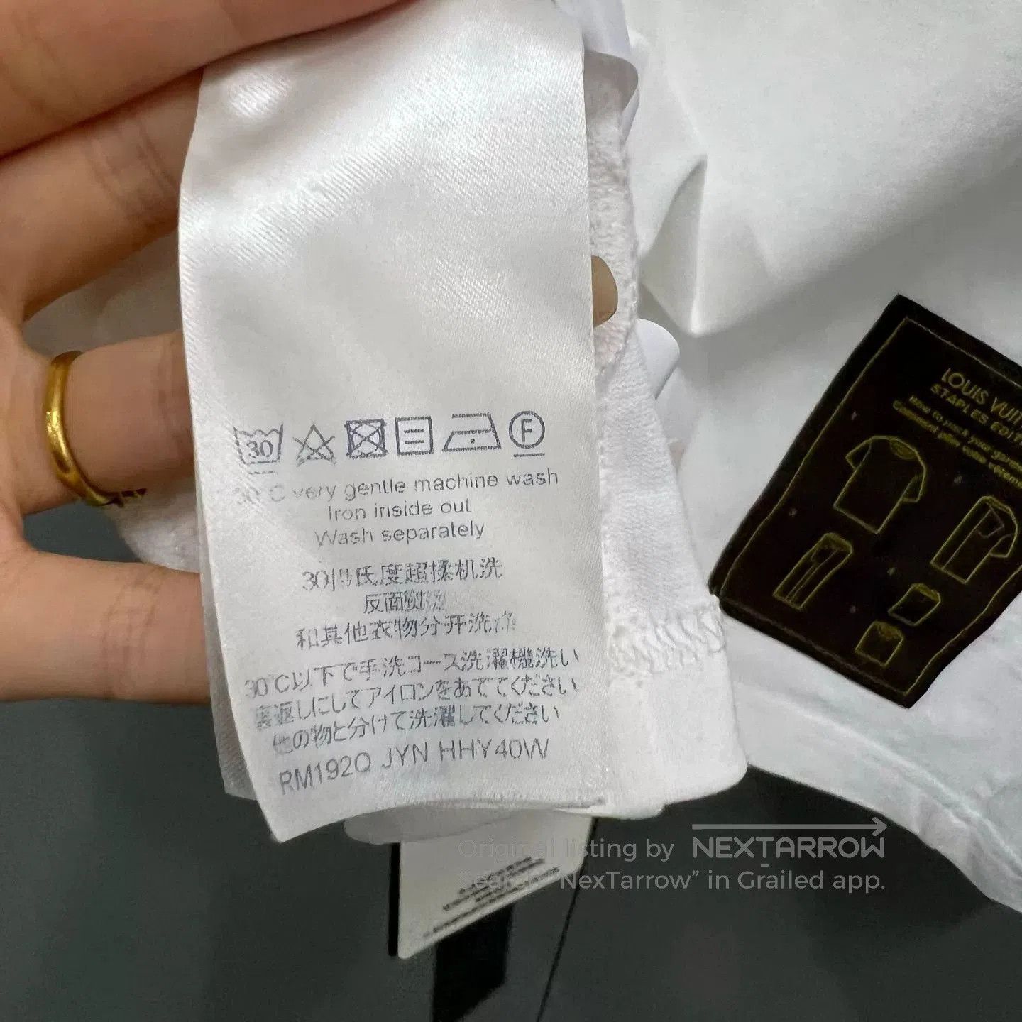 Louis Vuitton Louis Vuitton White Back Label T-Shirt. Size US L / EU 52-54 / 3 - 5 Thumbnail