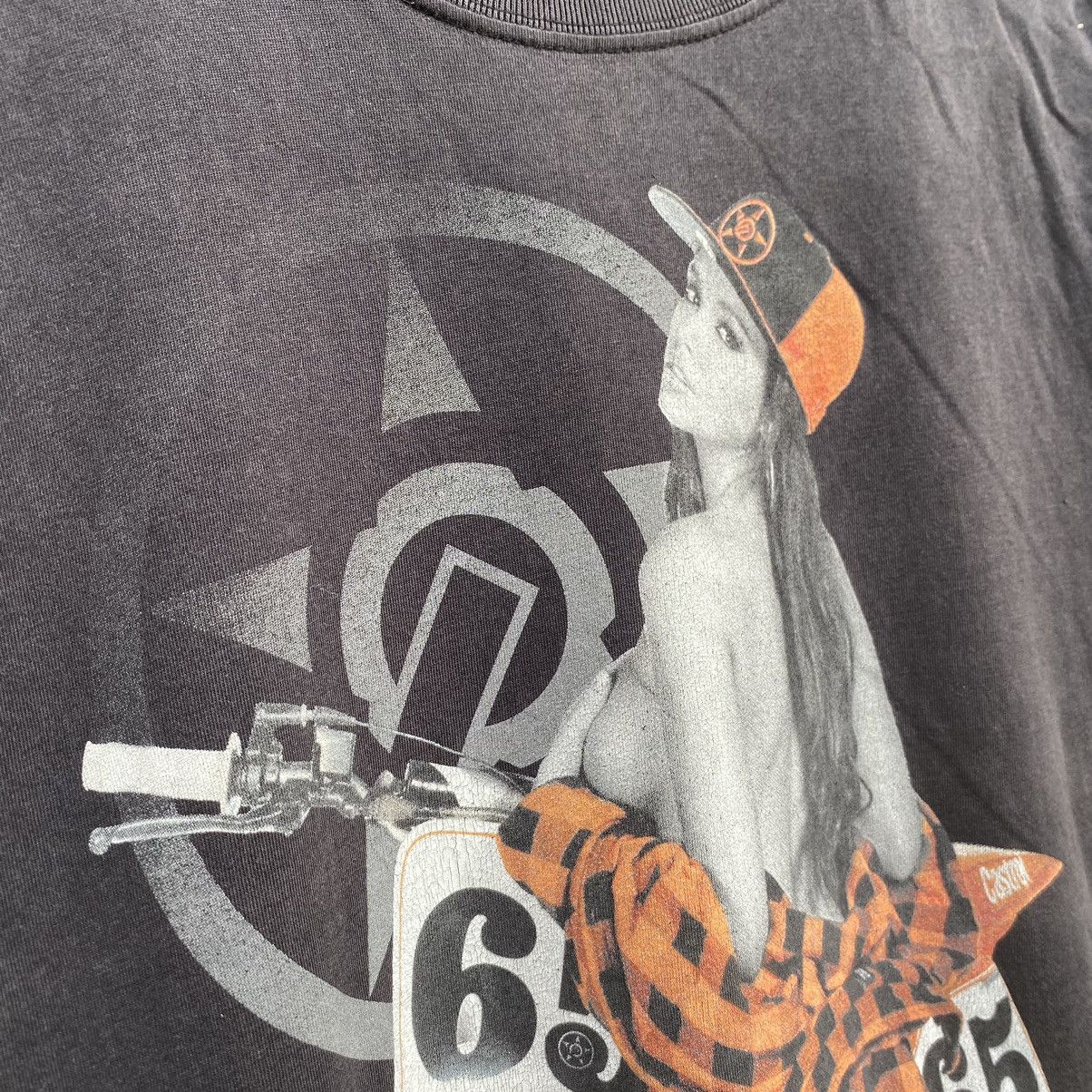 G-Unit Thrashed Faded Unit HOOKUPS PORNSTAR ERD GRUNGE TEE Size US M / EU 48-50 / 2 - 4 Thumbnail