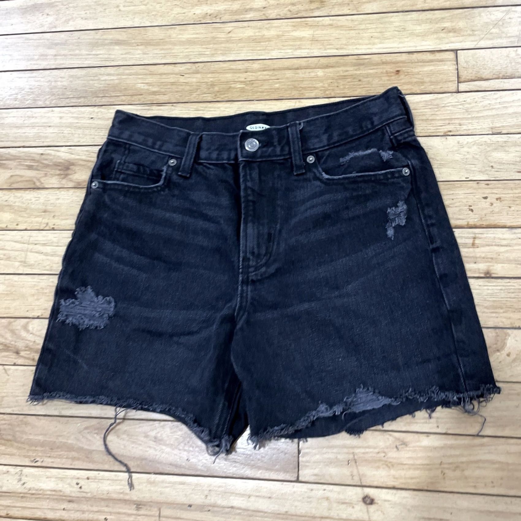 Old Navy VINTAGE OLD NAVY Denim Shorts Womens 2 Black Fringe RawHem Grunge Distres Model 2 Size 26" / US 2 / IT 38 - 2 Thumbnail