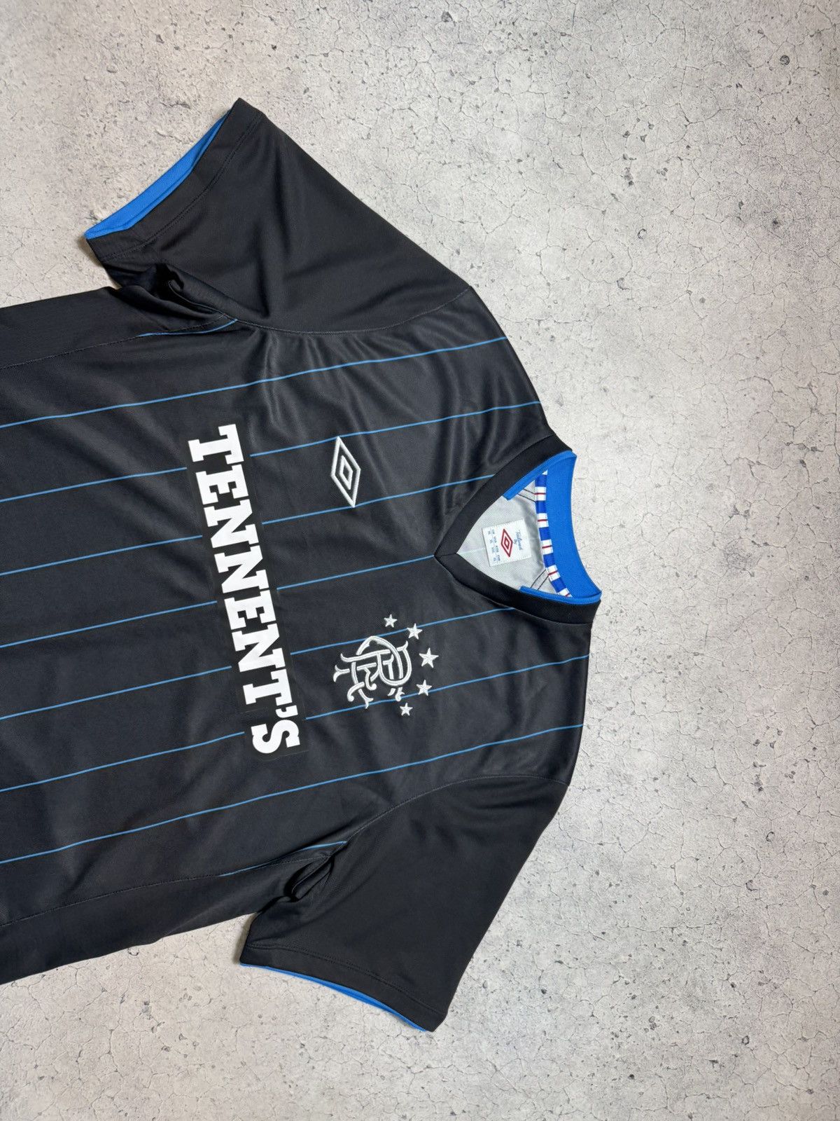 Umbro Umbro FC Glasgow Rangers 2012/2013 Soccer Jersey Size US XL / EU 56 / 4 - 5 Thumbnail