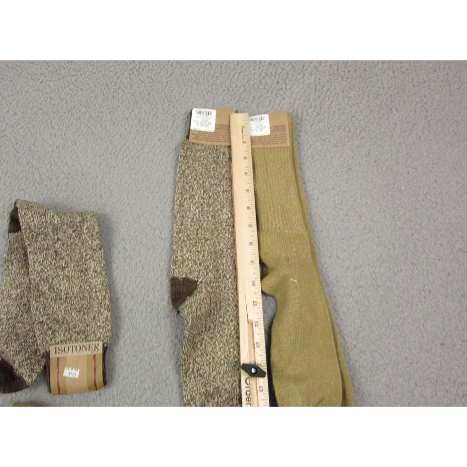 Vintage Isotoner Socks Lot of 5 Mens Size 10-13 Beige Slightly Imperfect Made in USA Outdoor USA Thermal Hiking Walking Size ONE SIZE - 7 Thumbnail