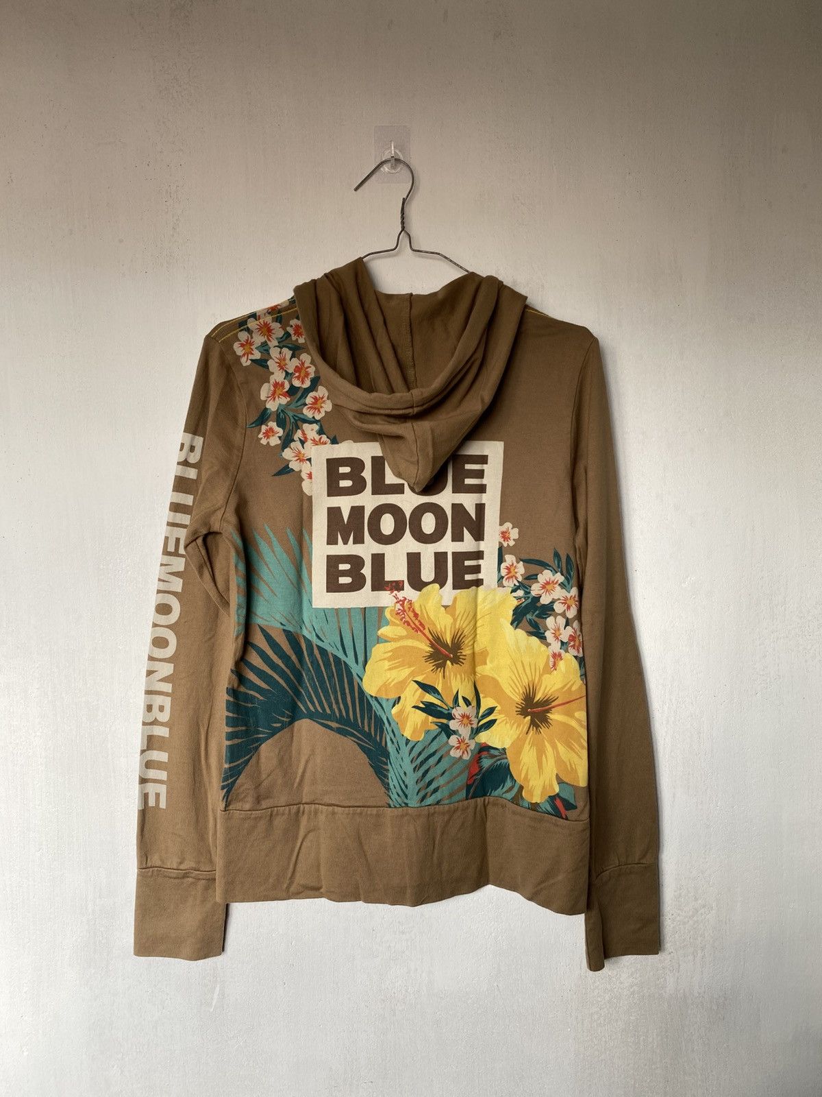 Beauty Beast × If Six Was Nine × Japanese Brand Blue Moon Blue Zip Hoodie Size US S / EU 44-46 / 1 - 1 Thumbnail