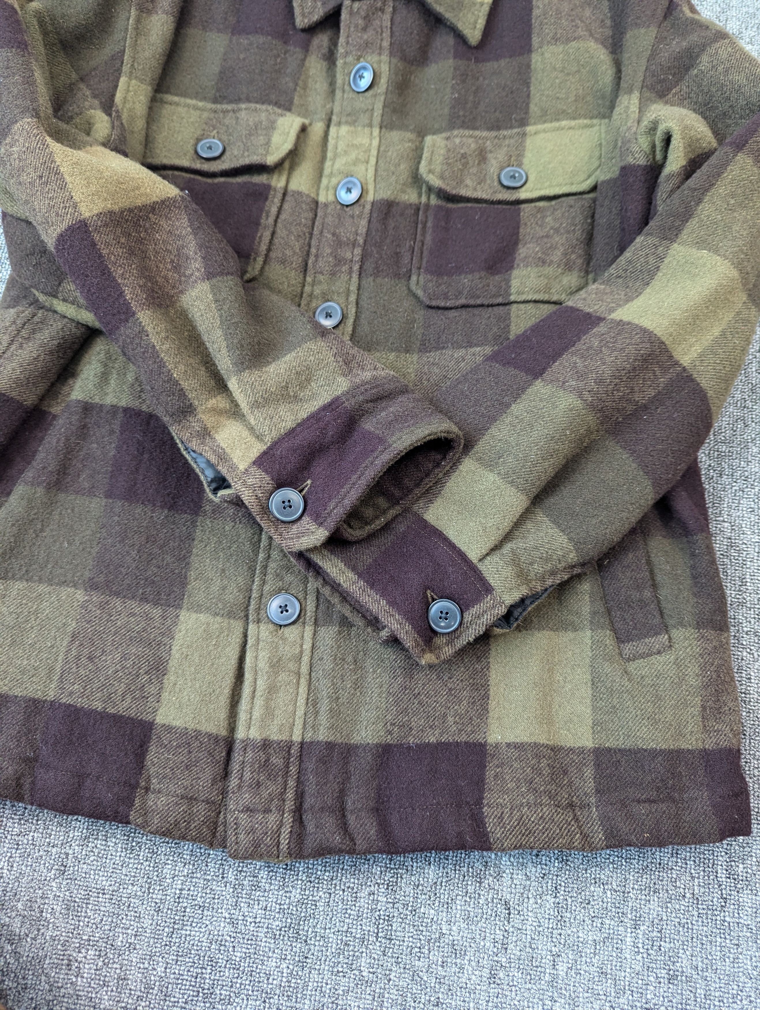 Japanese Brand Vintage Uniqlo Wool Quilted Checkered Flannel Jacket Size US L / EU 52-54 / 3 - 9 Thumbnail