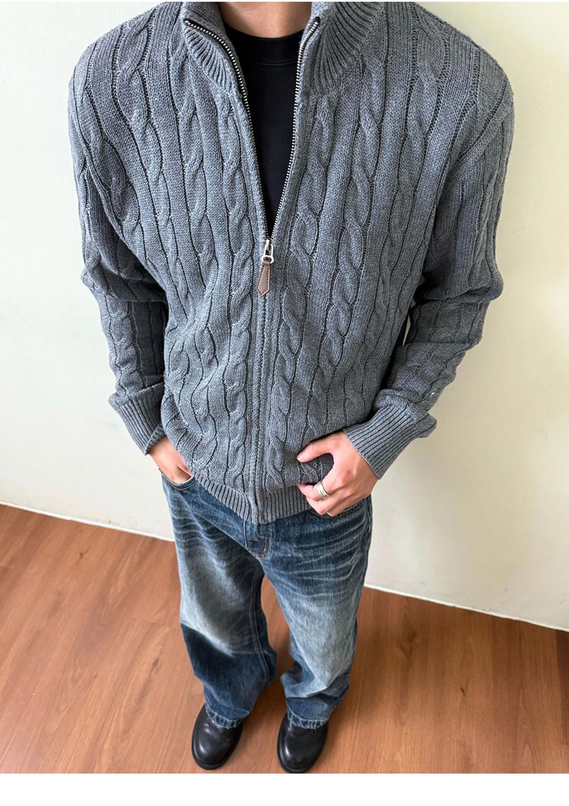 Vintage Cable Knit Full Zip Sweater, Classic Fit Knitwear Size US M / EU 48-50 / 2 - 3 Thumbnail