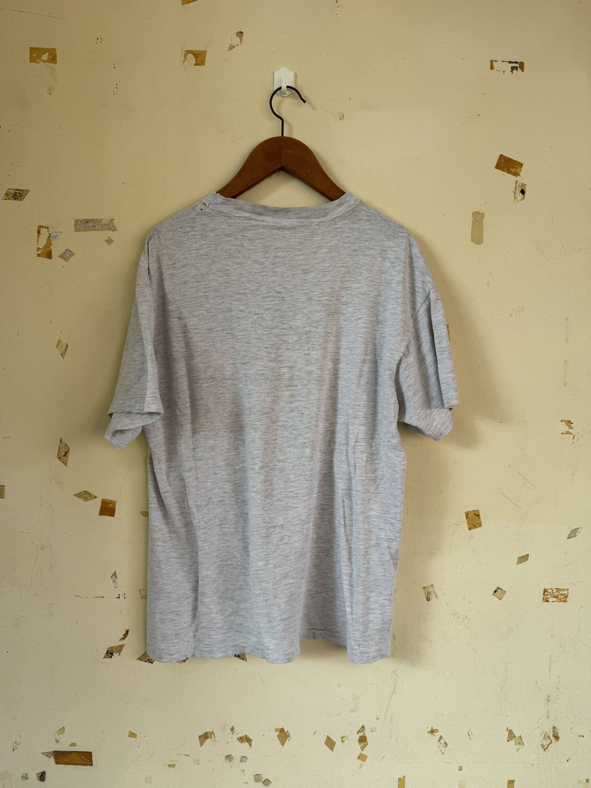 Other *RARE* VINTAGE 90s WORLD GYM FITNESS TEE Size US XL / EU 56 / 4 - 4 Thumbnail