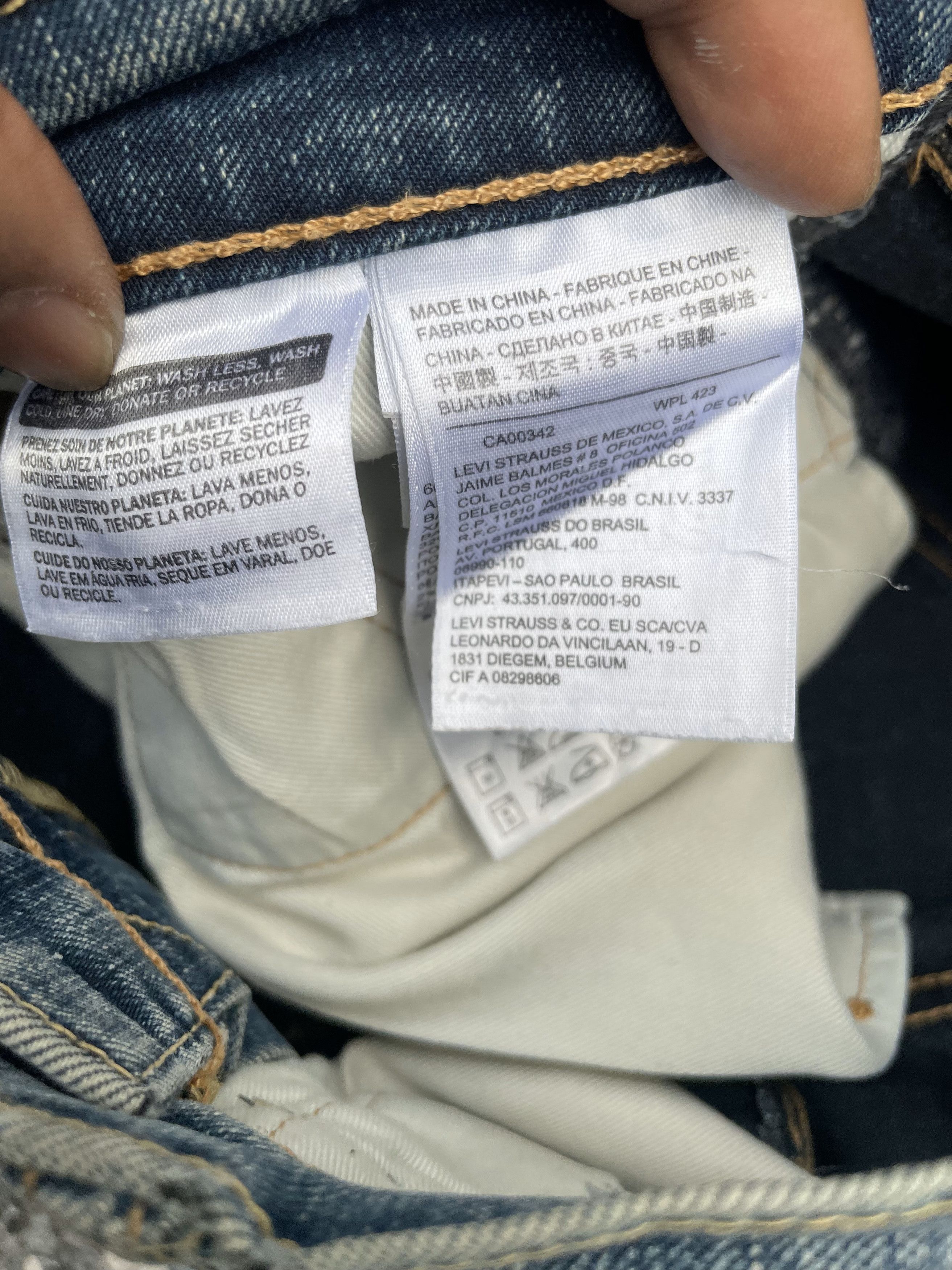 Levi's Levis 505 Faded Quilted Lining Distresed Denim Size US 31 - 10 Thumbnail