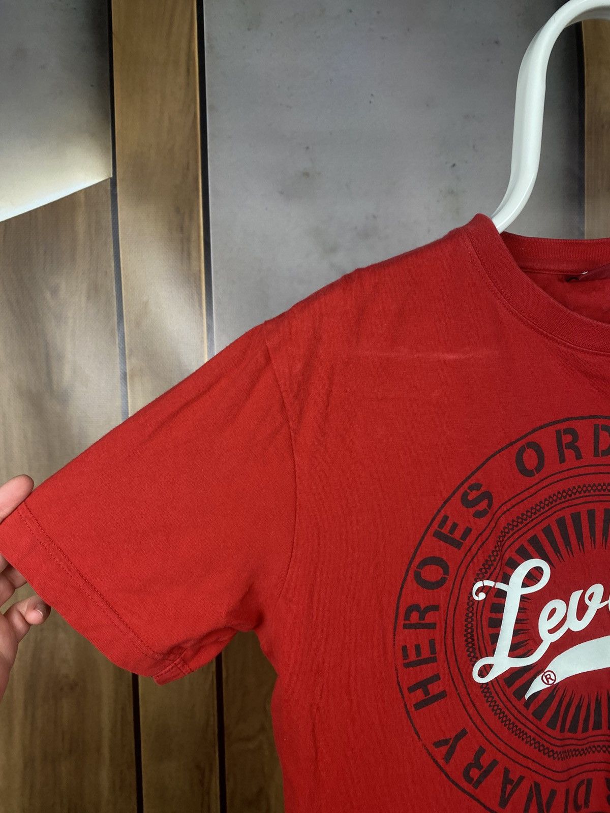 Levi's 📌Vintage 90s T-Shirt Levi’s Heroes Ordinary Red Tab VTG Tee📌 Size US L / EU 52-54 / 3 - 3 Thumbnail