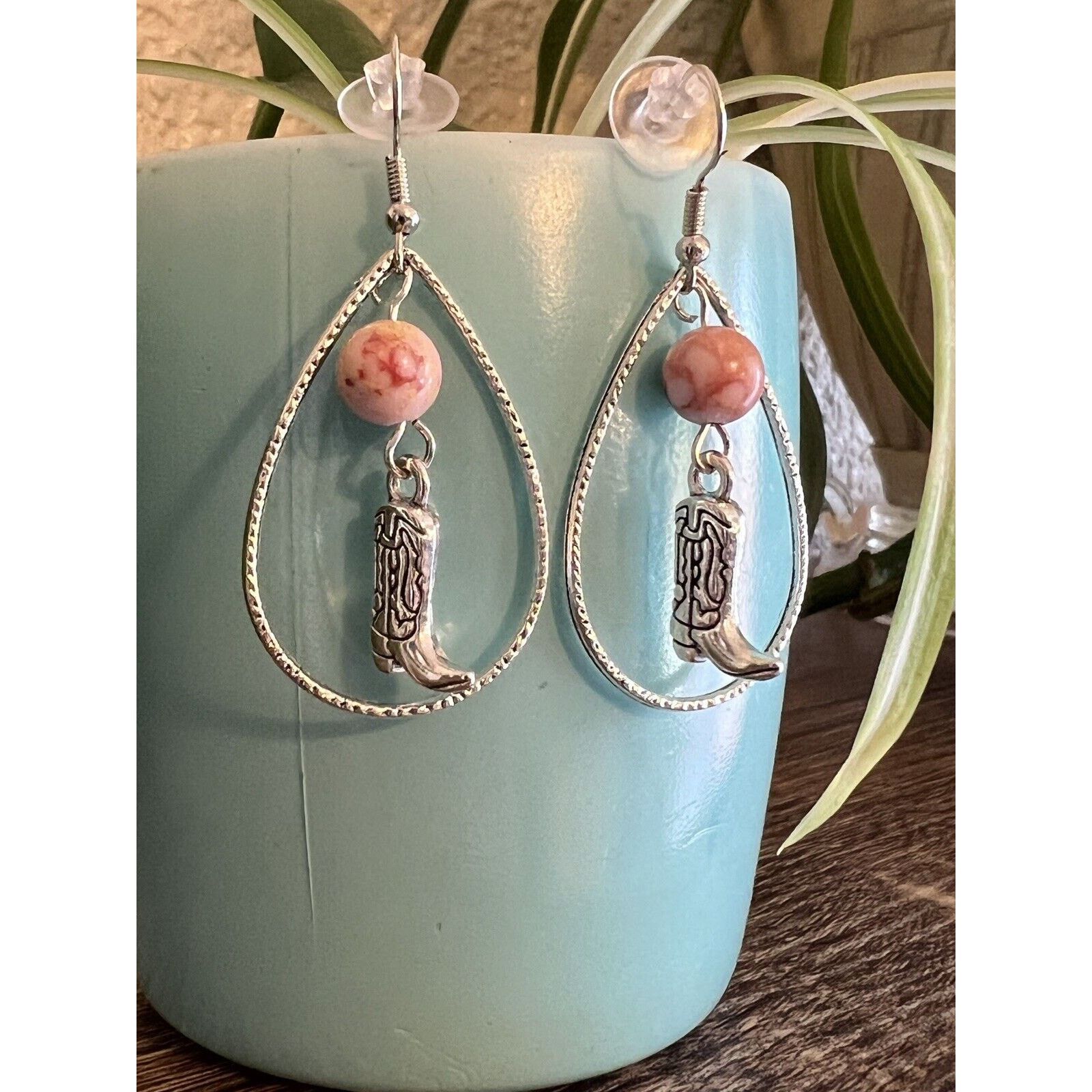 Other Women’s Cowboy Boot Pink Turquoise Glass Bead & Silver Size ONE SIZE - 1 Thumbnail