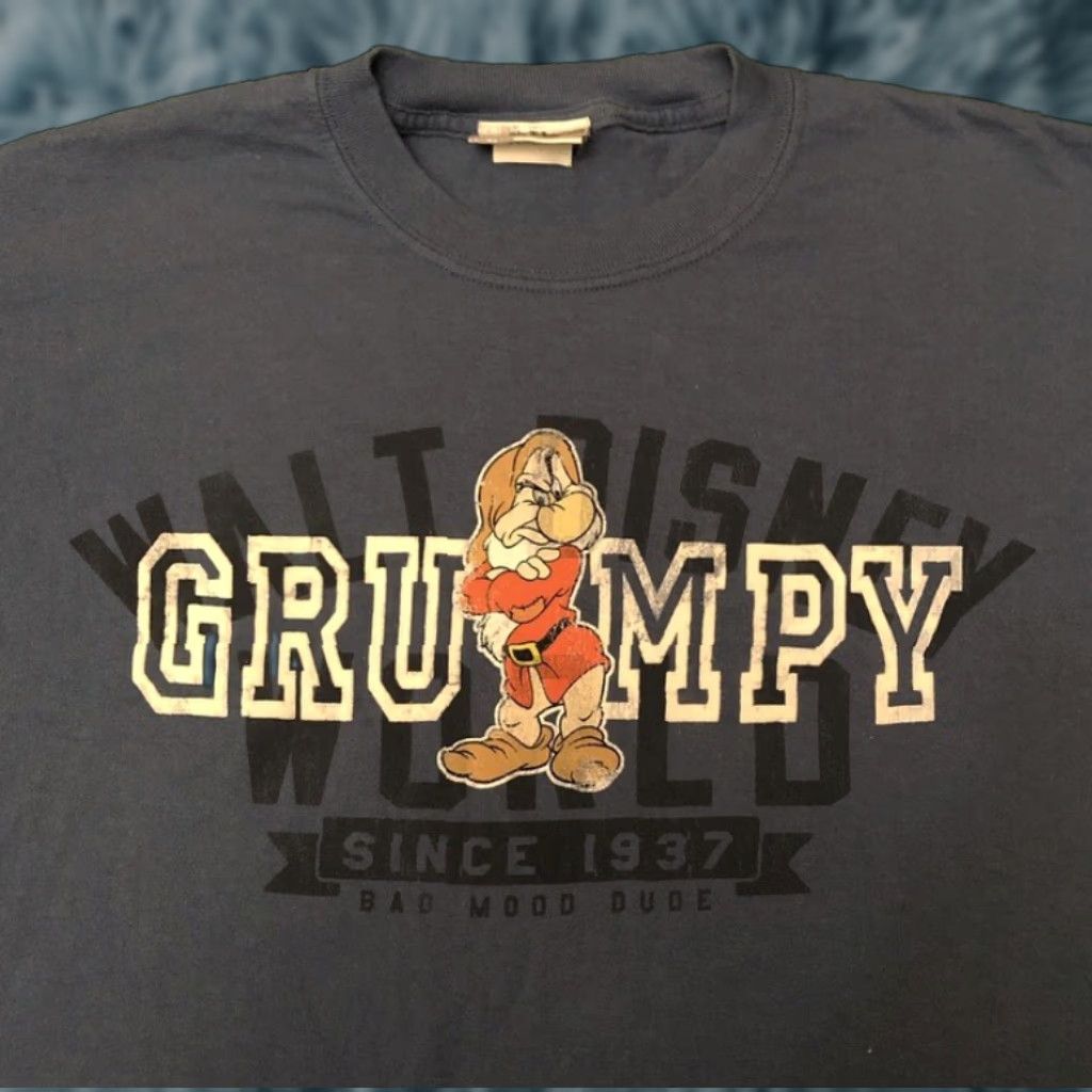 Disney VINTAGE 90s Y2k Disney Snow White Grumpy Cartoon Promo Rare Shirt Mens L White Disney Snow White Grumpy Mickey Mouse 90s Mens L Size US L / EU 52-54 / 3 - 1 Thumbnail