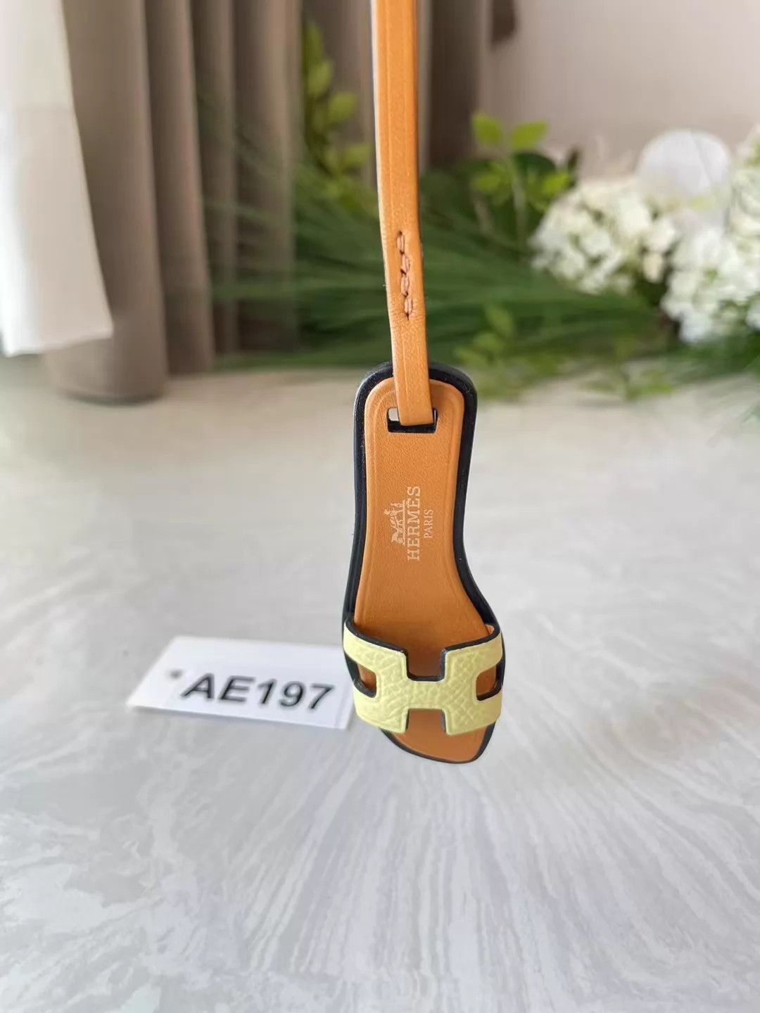 Hermes Hermès Yellow Small Slipper Charm Super New AE197 Size ONE SIZE - 2 Thumbnail