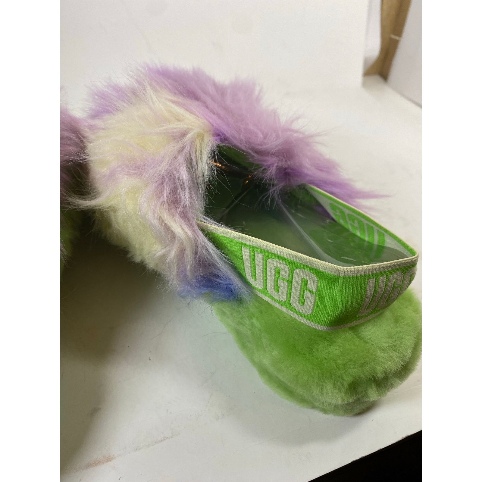 Ugg UGG Fluff Yeah Slides 9W Green NWT Size US 9 / IT 39 - 5 Thumbnail