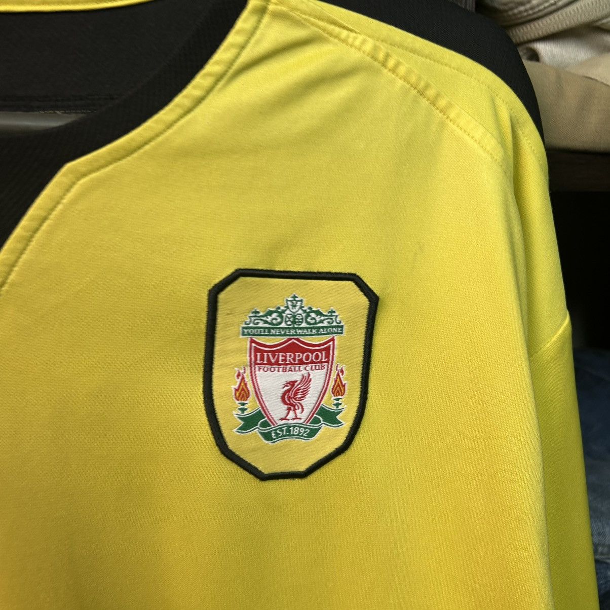 Reebok Vintage Reebok Liverpool 2000’s Home soccer jersey size XL Size US XL / EU 56 / 4 - 4 Thumbnail