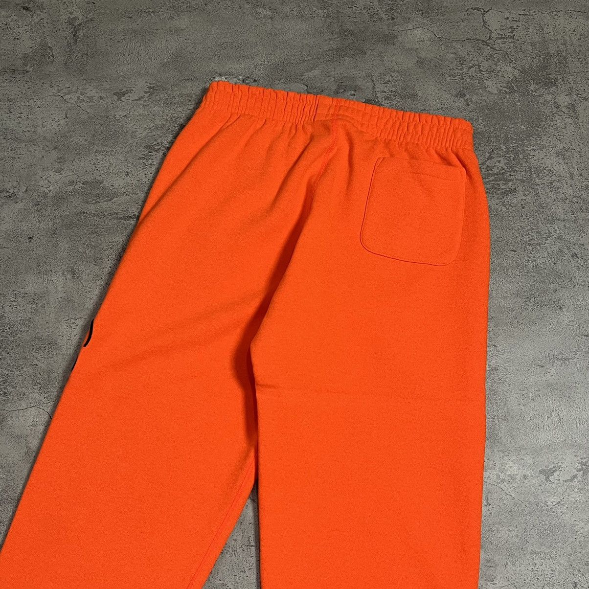 Supreme Supreme Embroidered Script Sweatpant FW24 - Orange Size US 33 - 8 Thumbnail