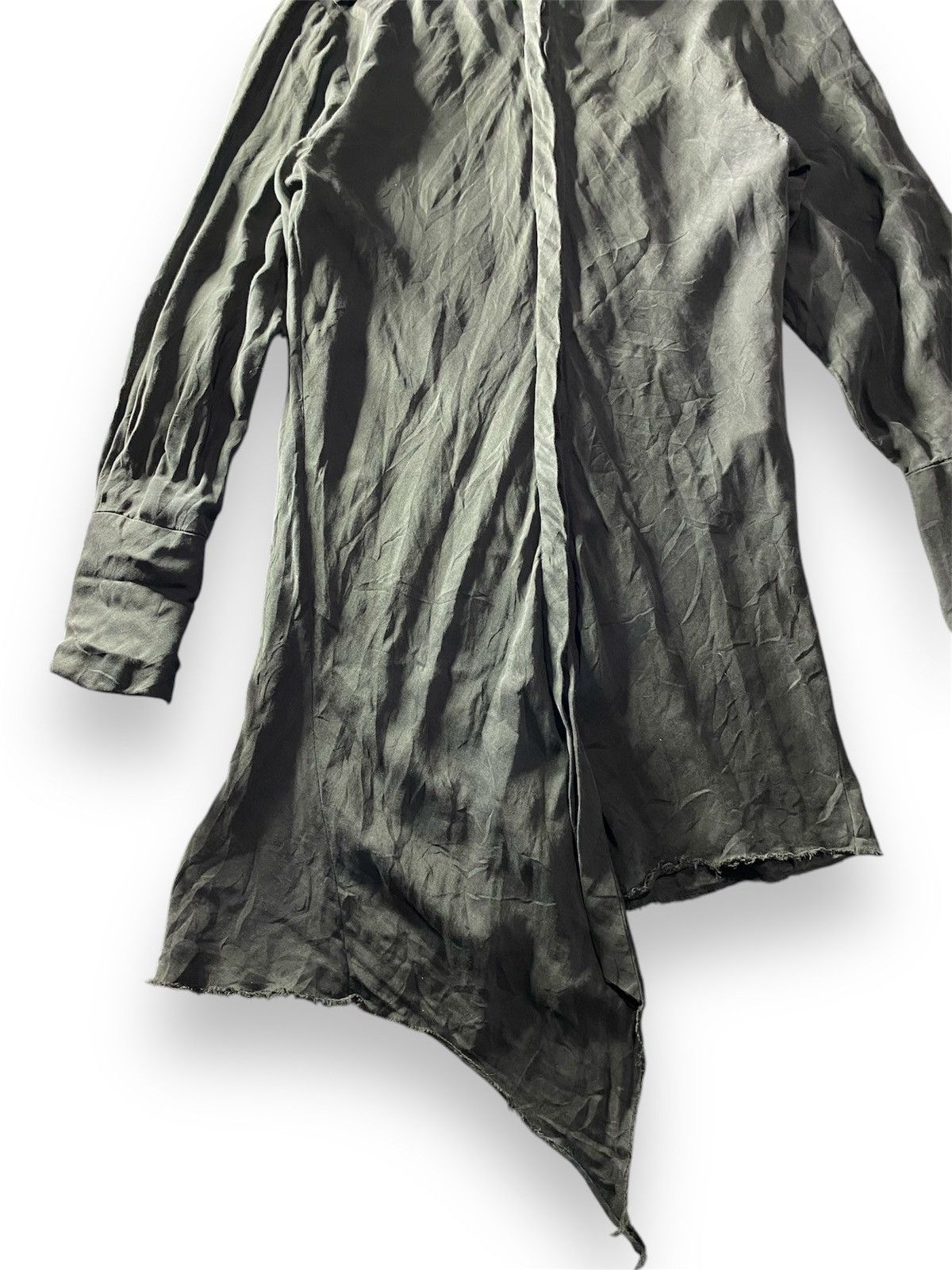 14th Addiction × KMRii × Yasuyuki Ishii Milano Laurent assymmetric distressed buttons shirt Size US S / EU 44-46 / 1 - 3 Thumbnail