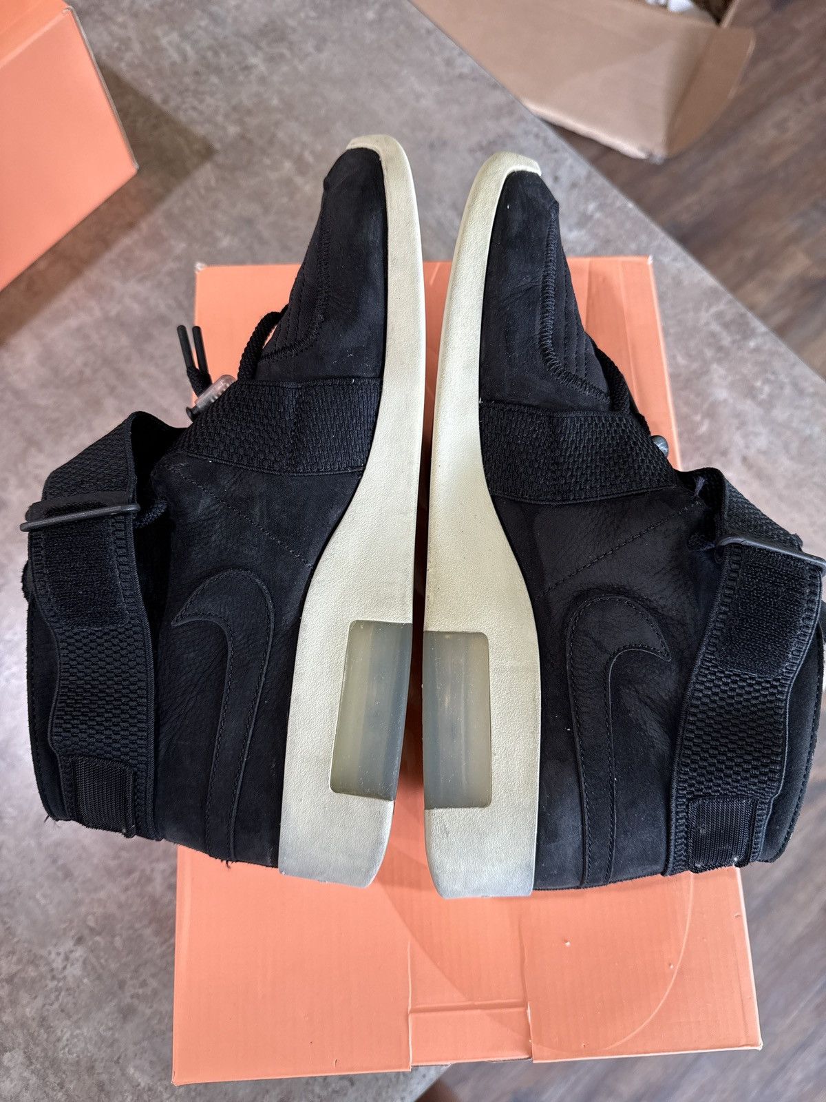 Fear of God × Nike Nike Air Fear Of God Raid ‘Black’ size 10.5 Size US 10.5 / EU 43-44 - 6 Thumbnail