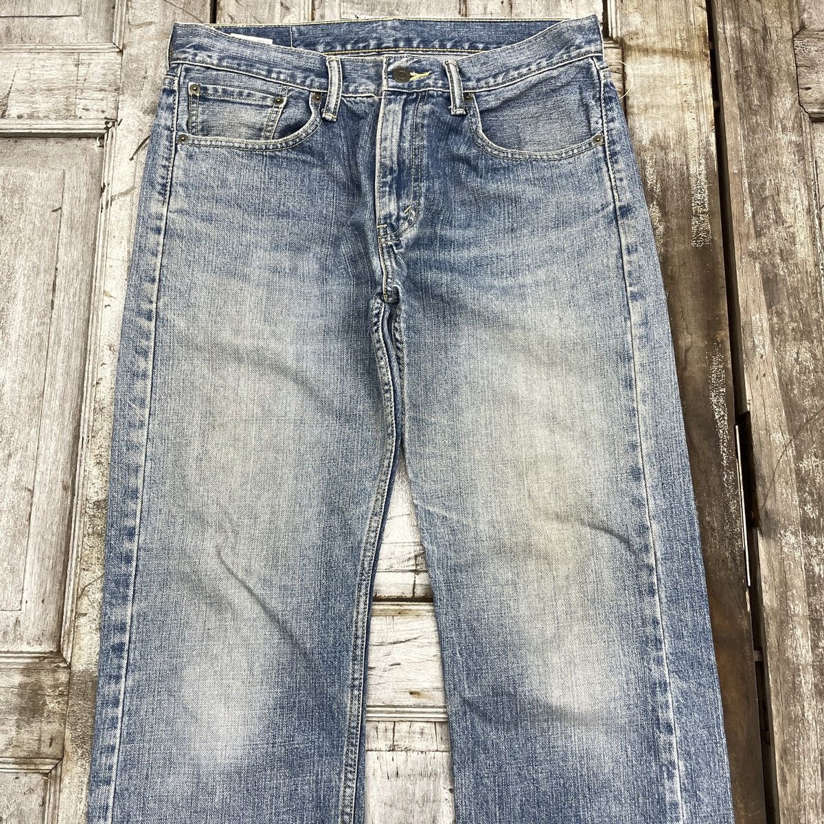 Levi's Vintage Levis 505 Distressed Blue Light Wash wc 368 Size US 32 / EU 48 - 3 Thumbnail