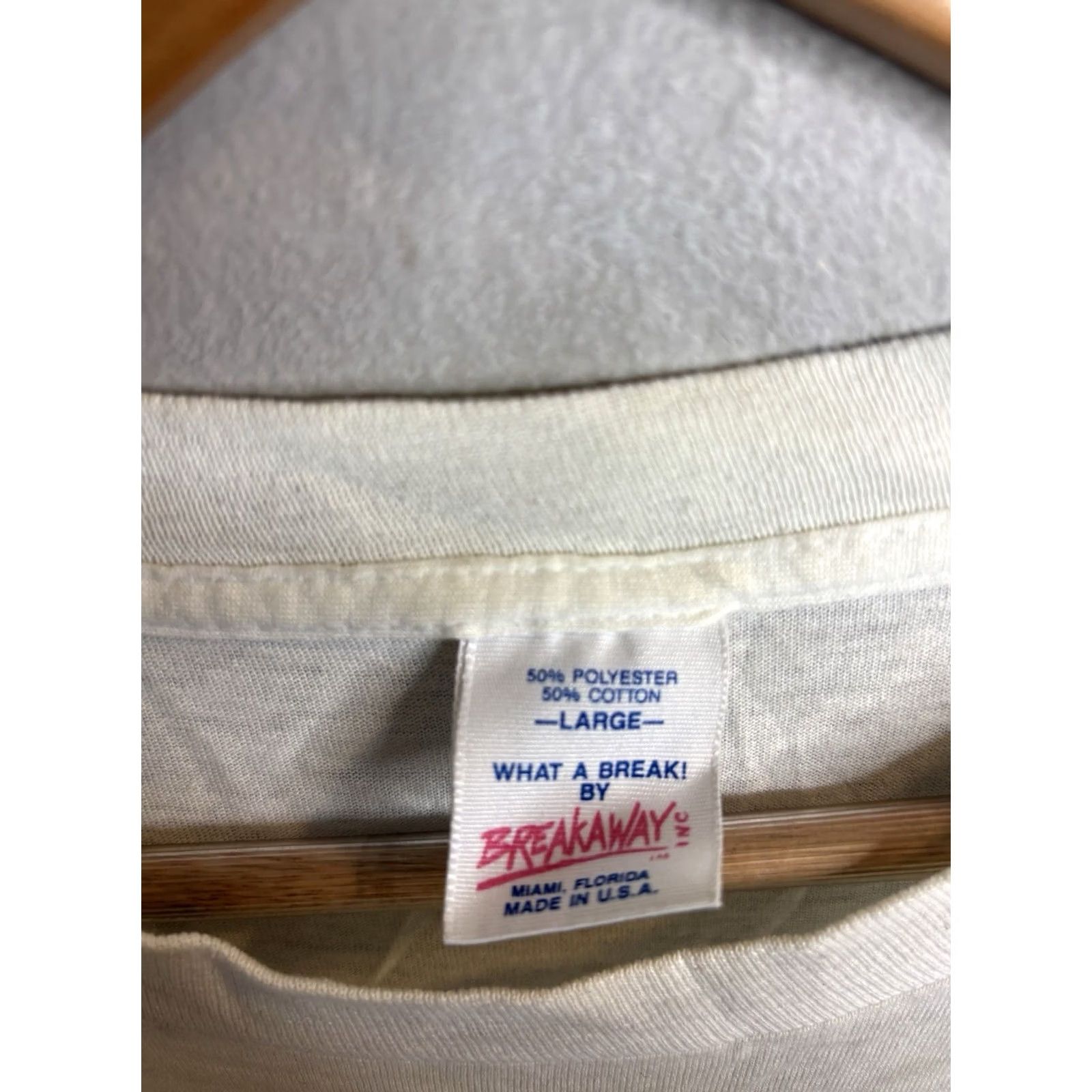 Vintage VINTAGE Breakaway T-Shirt Men’s Large White 80s 90s Graphic Print Crew Neck Short Sleeve Hanes Beefy-T United States Mens Size US L / EU 52-54 / 3 - 3 Thumbnail