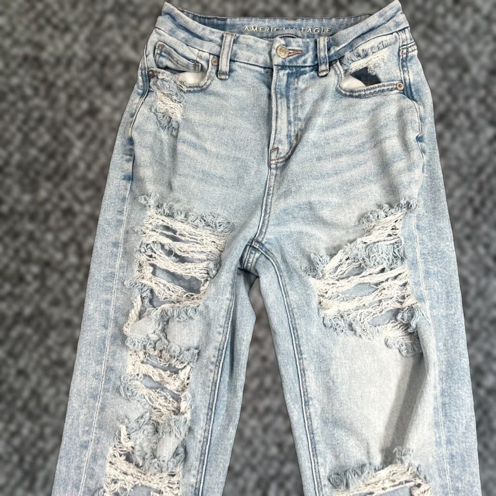 American Eagle Outfitters American Eagle Jeans Curvy Mom Jean High Rise Blue Stretch Womens 0R 0 Regular Size 25" / US 0 / IT 36 - 1 Thumbnail