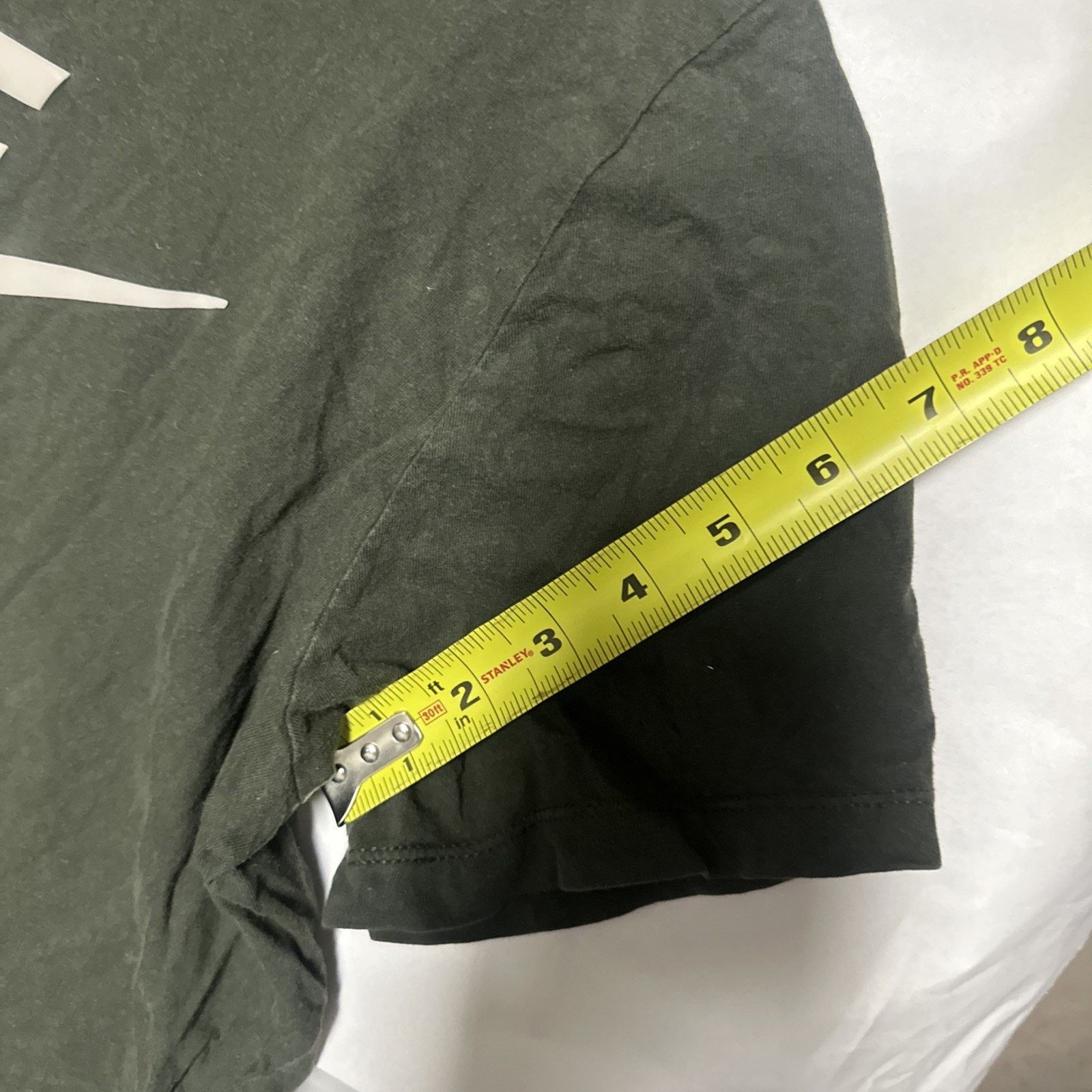 Nike Nike Air Tee M dark green/ White Logo Graphic T-Shirt Size US M / EU 48-50 / 2 - 5 Thumbnail