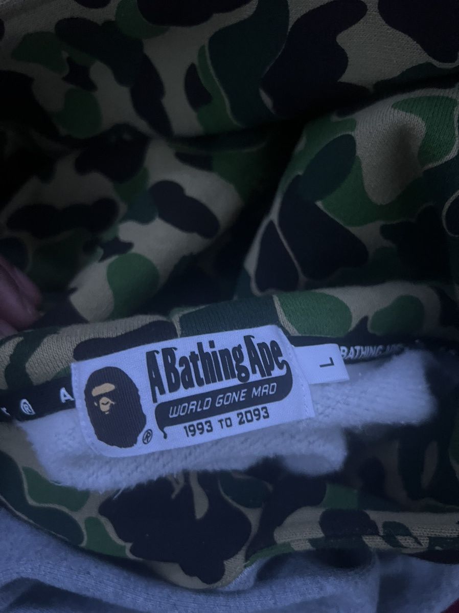 Bape BAPE ABC Camo Shark Pullover Hoodie Gray Size US L / EU 52-54 / 3 - 7 Thumbnail