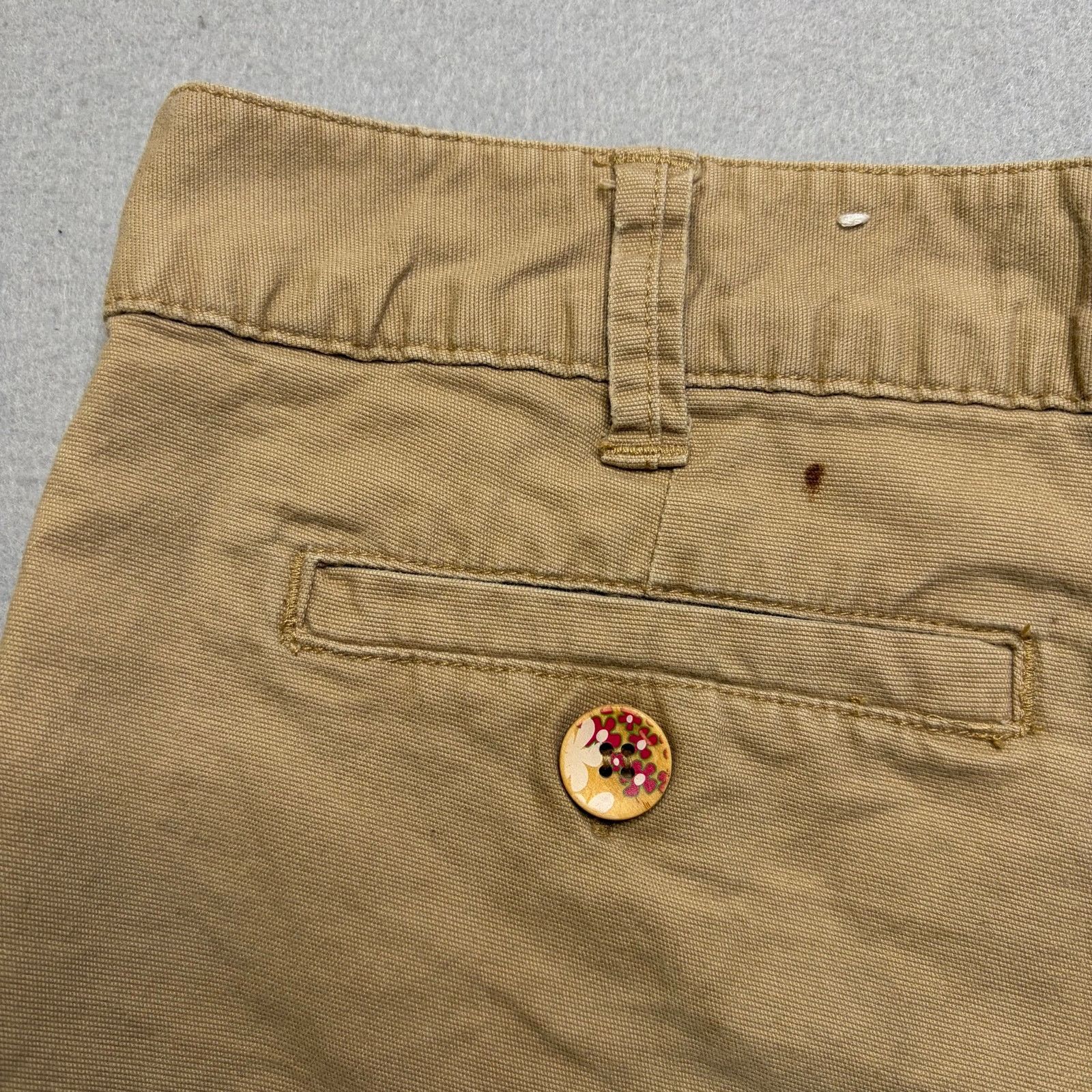 Ocean Pacific OP Women Khaki Shorts Size 9 Beige Low Rise Y2K Liw Rise 30 Size 30" / US 8 / IT 44 - 7 Thumbnail