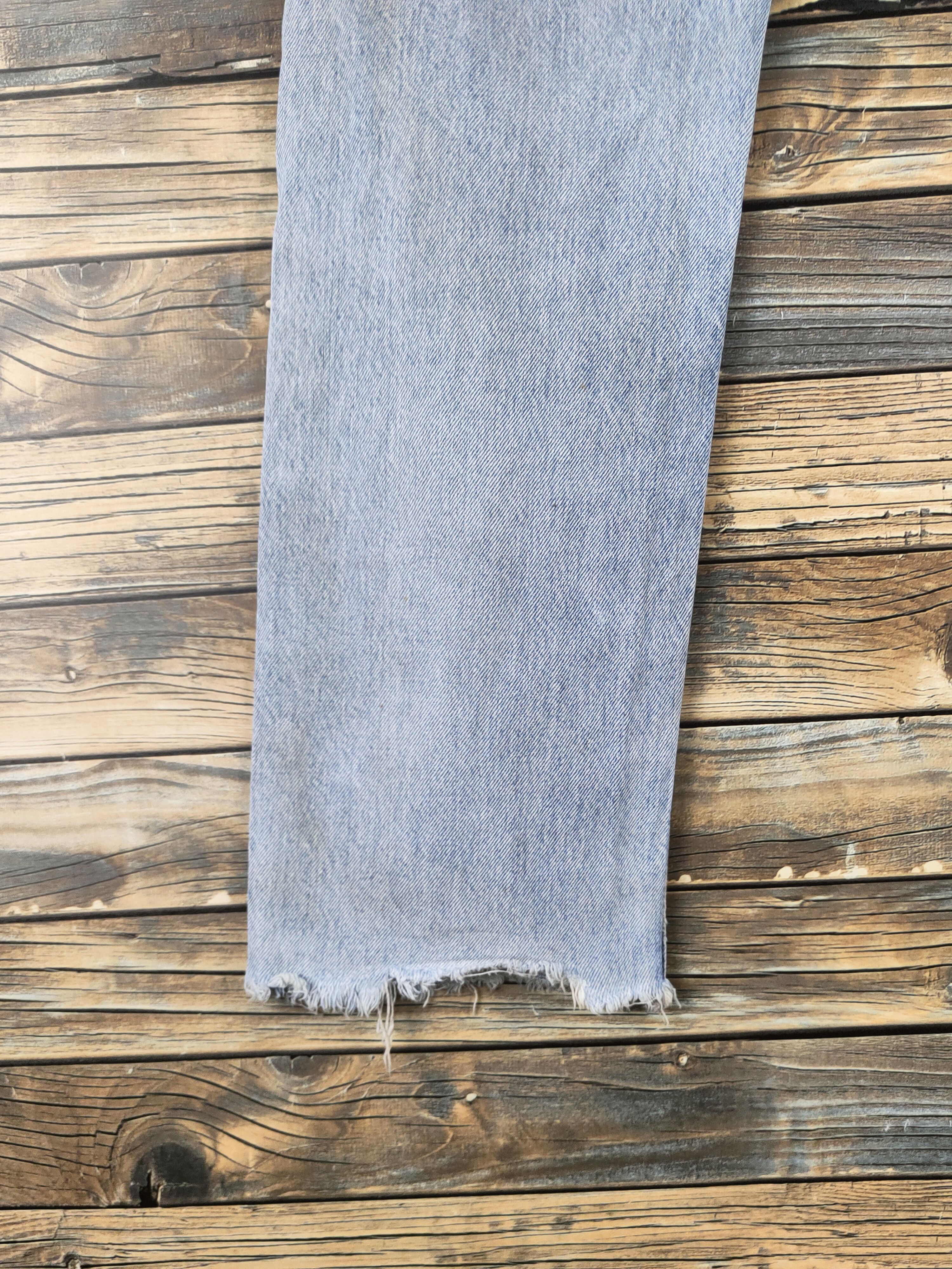 Levi's DL Vintage 80' Levi's Distressed Ripped Denim Jeans #S2846 Size US 28 / EU 44 - 9 Thumbnail