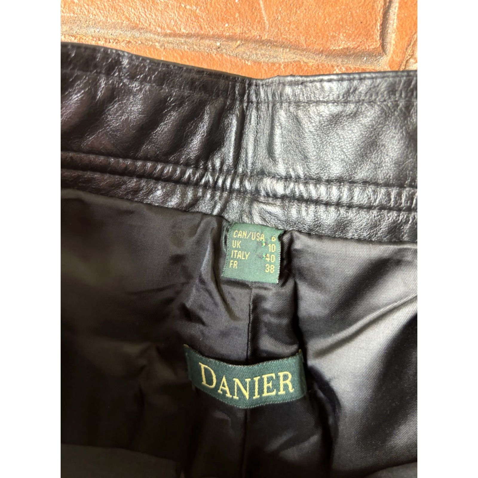 Vintage Danier Leather Pants Womens 6 Black Genuine Leather Straight Leg Dress Pants 90s Motorcycle Biker Zipper Lined Slim High Rise Size 28" / US 6 / IT 42 - 2 Thumbnail