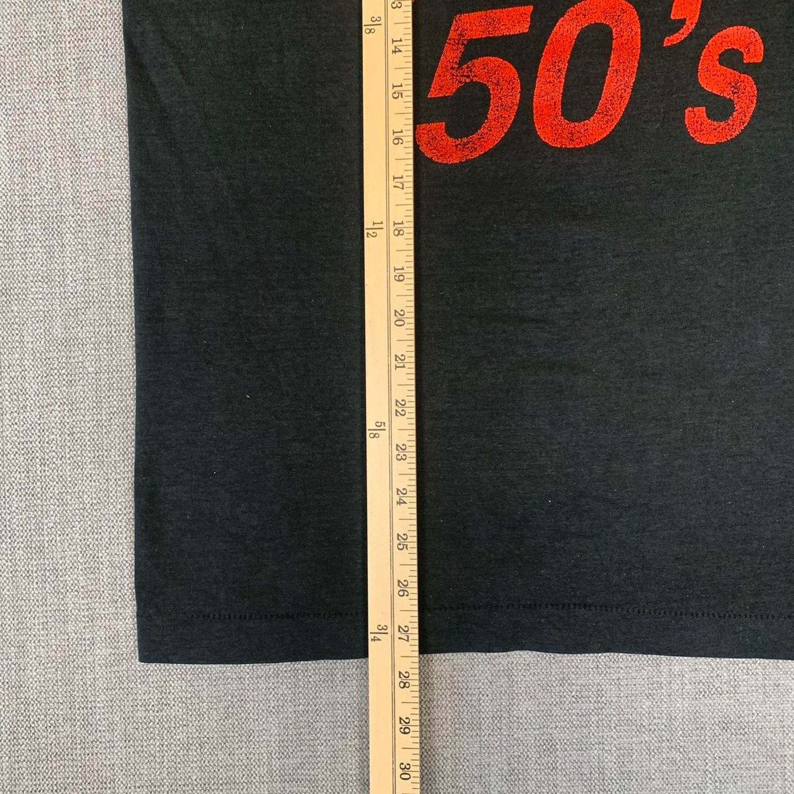 Vintage Vintage I Survived The 50s black t-shirt Size US L / EU 52-54 / 3 - 8 Thumbnail