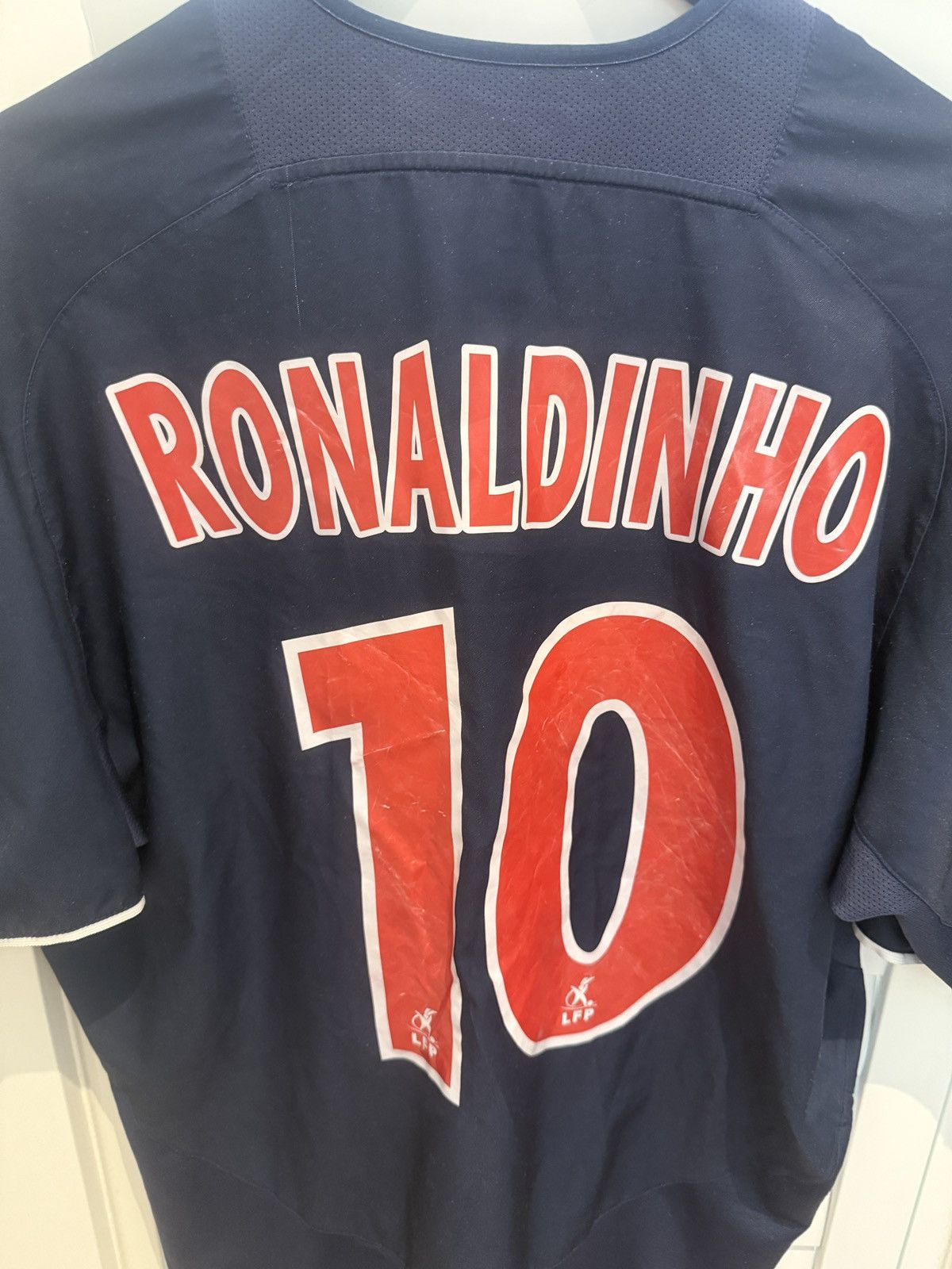 Nike Psg jersey Ronaldinho XL Size US XL / EU 56 / 4 - 5 Thumbnail