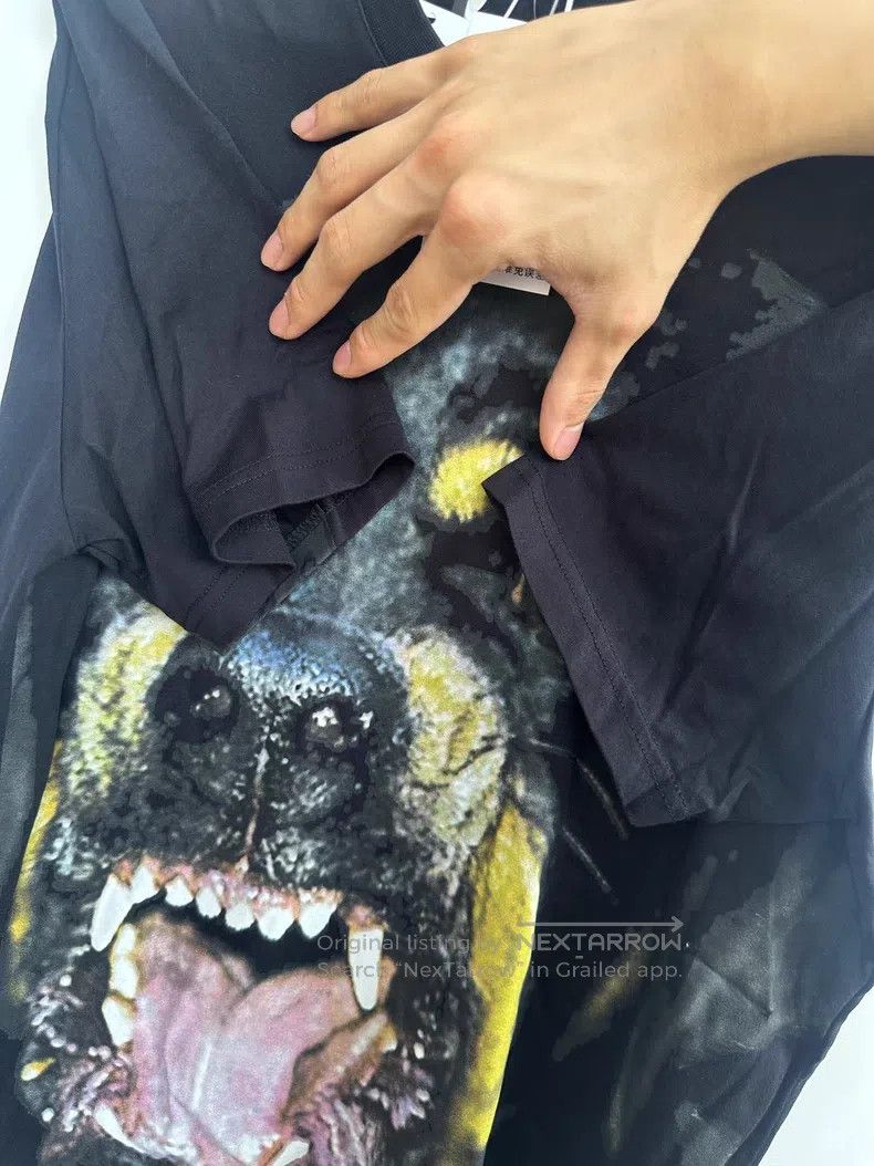 Givenchy Givenchy Big Dog Bad Dog Black Short Sleeve T-Shirt Size US S / EU 44-46 / 1 - 5 Thumbnail