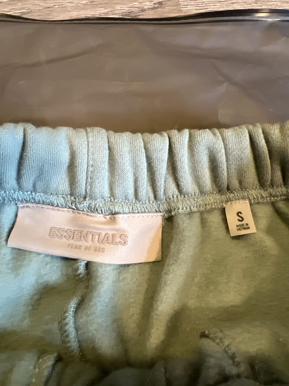 Essentials Fear of god sycamore shorts Size US 30 / EU 46 - 3 Thumbnail