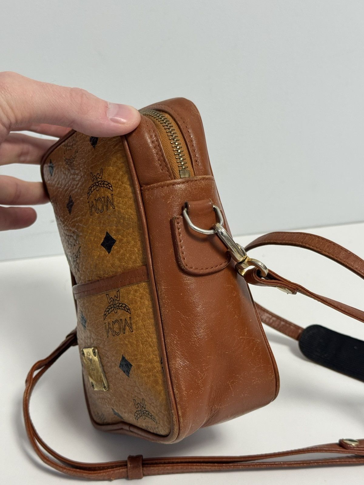 MCM MCM Visetos Shoulder Bag Crossbody Bag Brown Logo Leather Size ONE SIZE - 14 Thumbnail