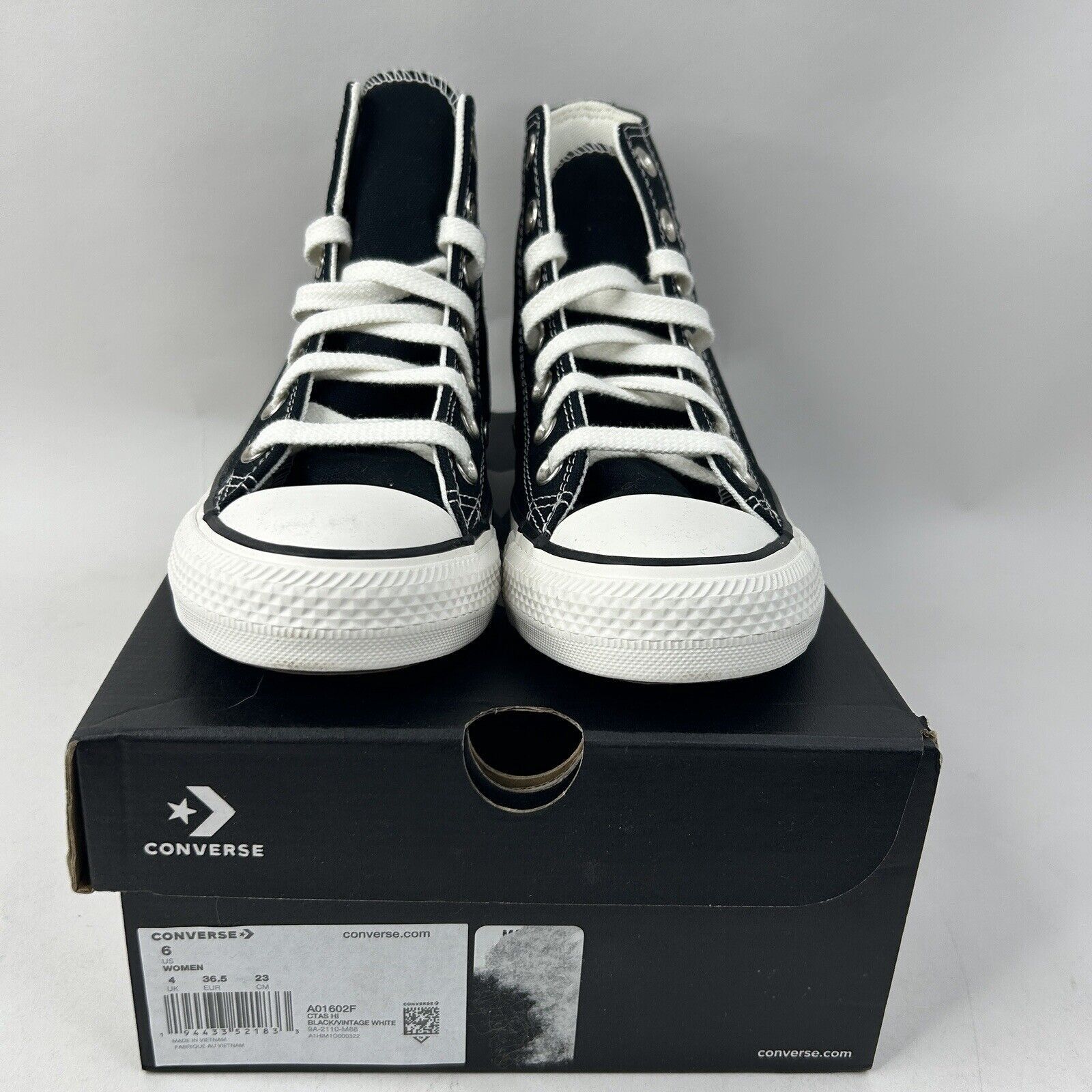 Converse Converse Chuck Taylor All Star High “Embroidered Hearts” Size US 6 / IT 36 - 2 Thumbnail