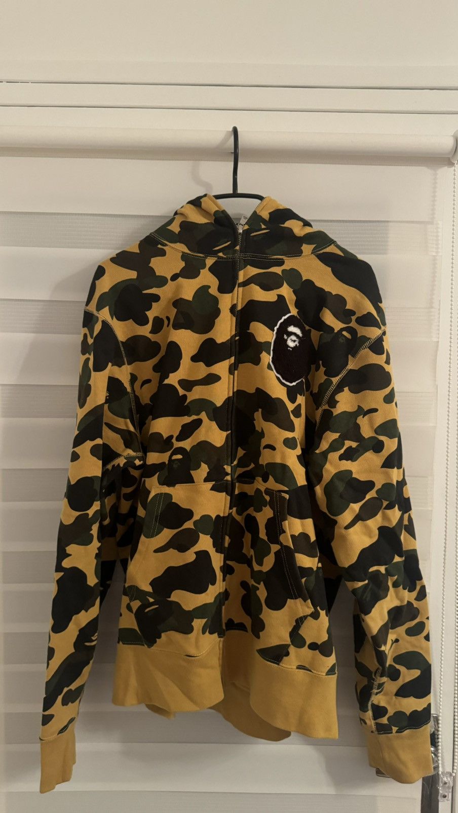 Bape Bape 1st camo zip up hoodie Size US L / EU 52-54 / 3 - 1 Thumbnail