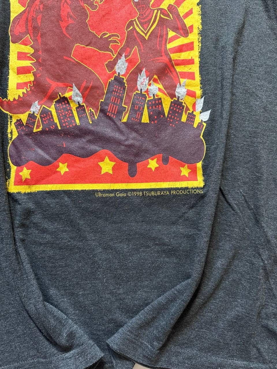 Japanese Brand × Vintage Vintage Ultraman Gaia Japanese Boxy T-shirt Y2K L Size US L / EU 52-54 / 3 - 3 Thumbnail