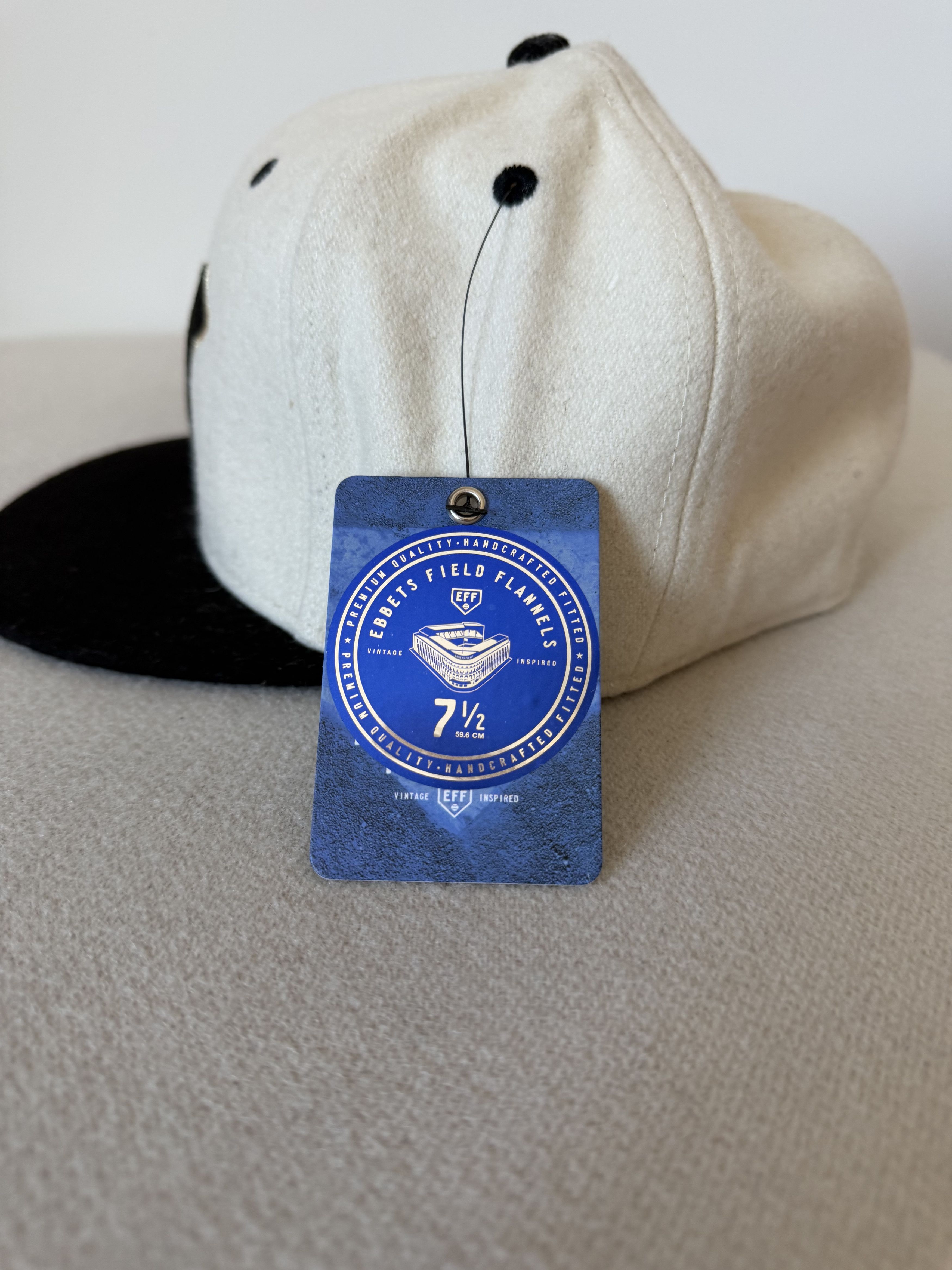 Ebbets Field Flannels 7 1/2 Ebbets Field Flannels New York Black Yankees Fitted Size ONE SIZE - 6 Thumbnail