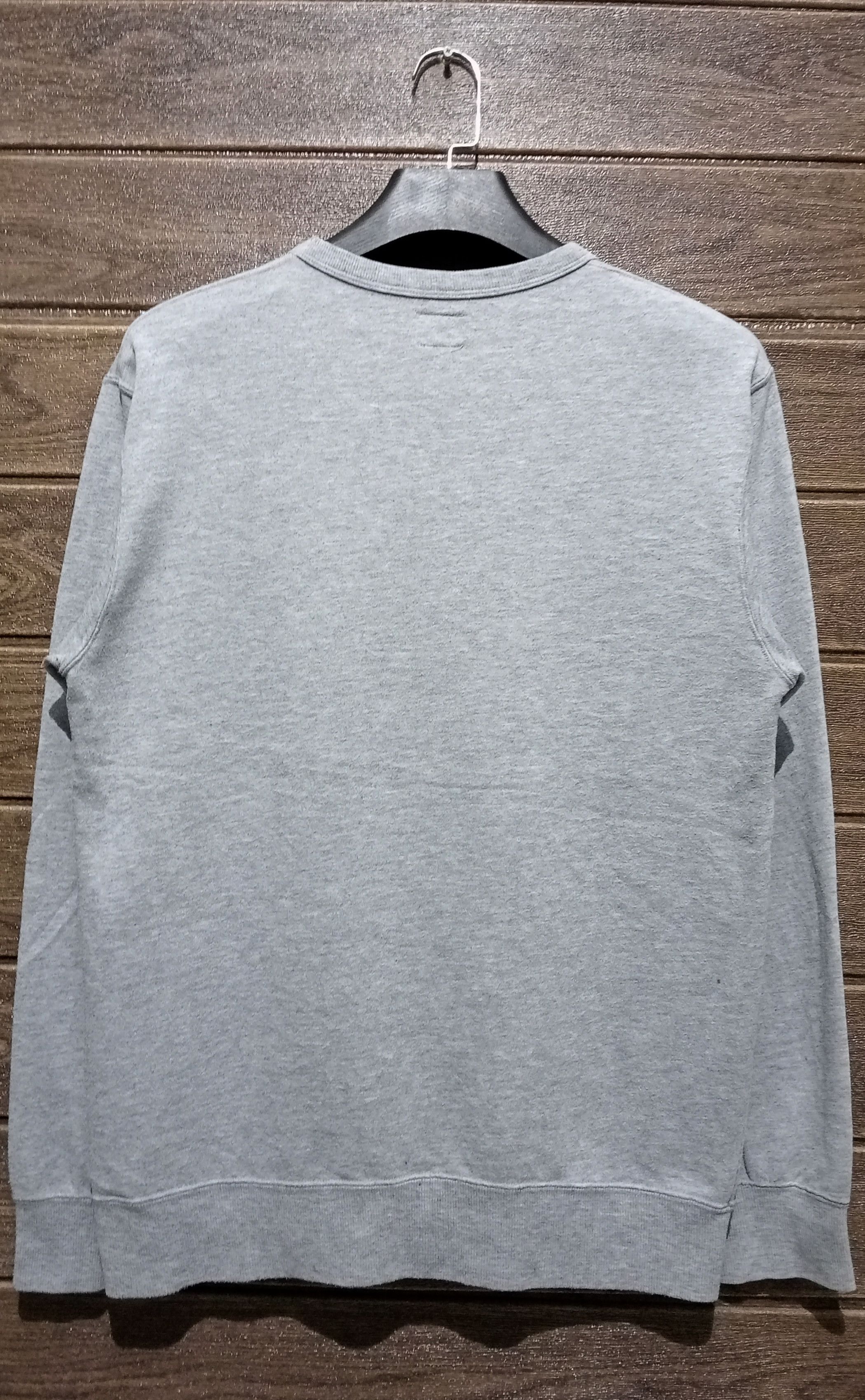 Edwin Vintage Edwin X Disney Mickey Mouse Crewneck Sweatshirt Size US L / EU 52-54 / 3 - 7 Thumbnail