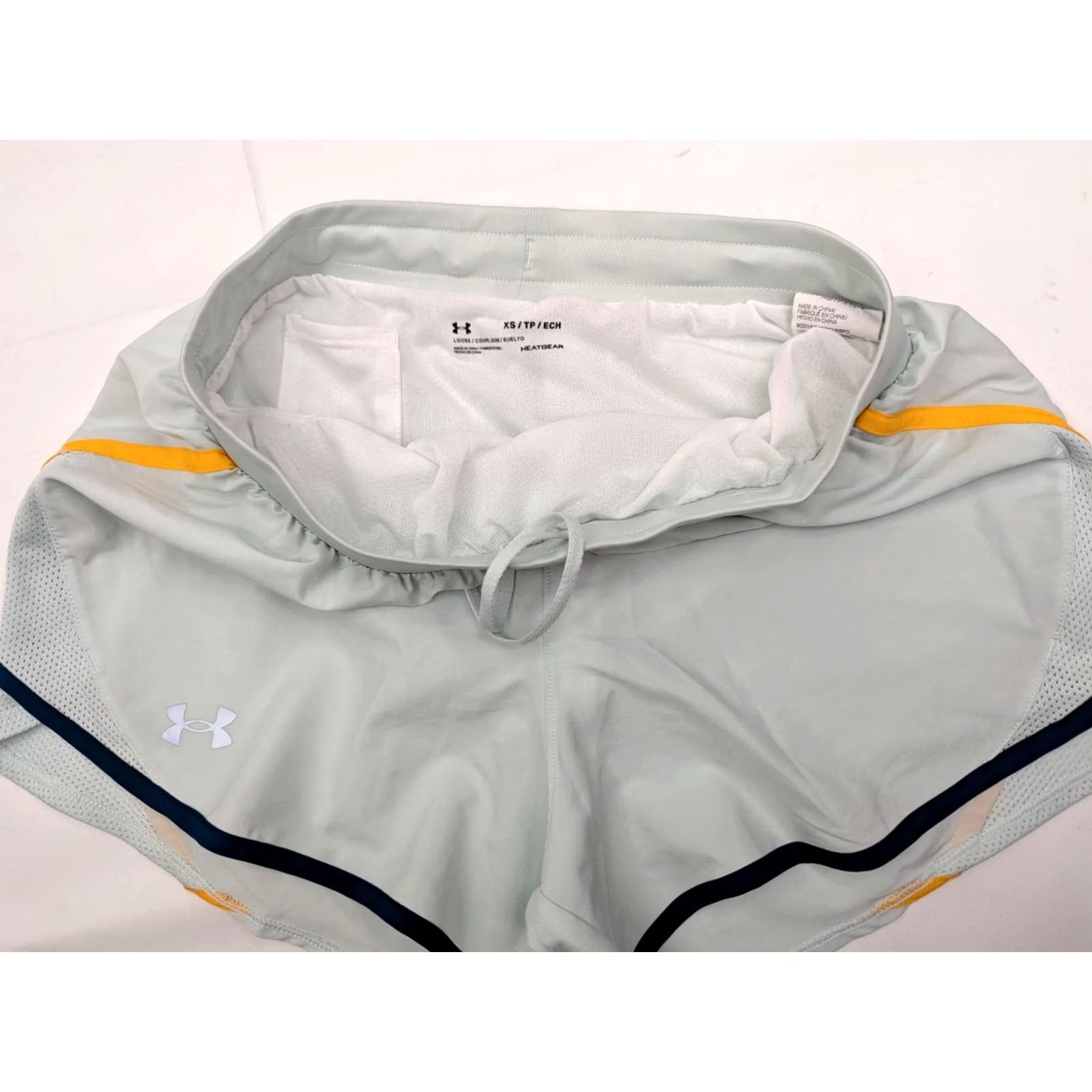 Under Armour Under Armour HeatGear Shorts Women XS Mint Teal Green Running Jogging w Insert Size 26" / US 2 / IT 38 - 6 Thumbnail