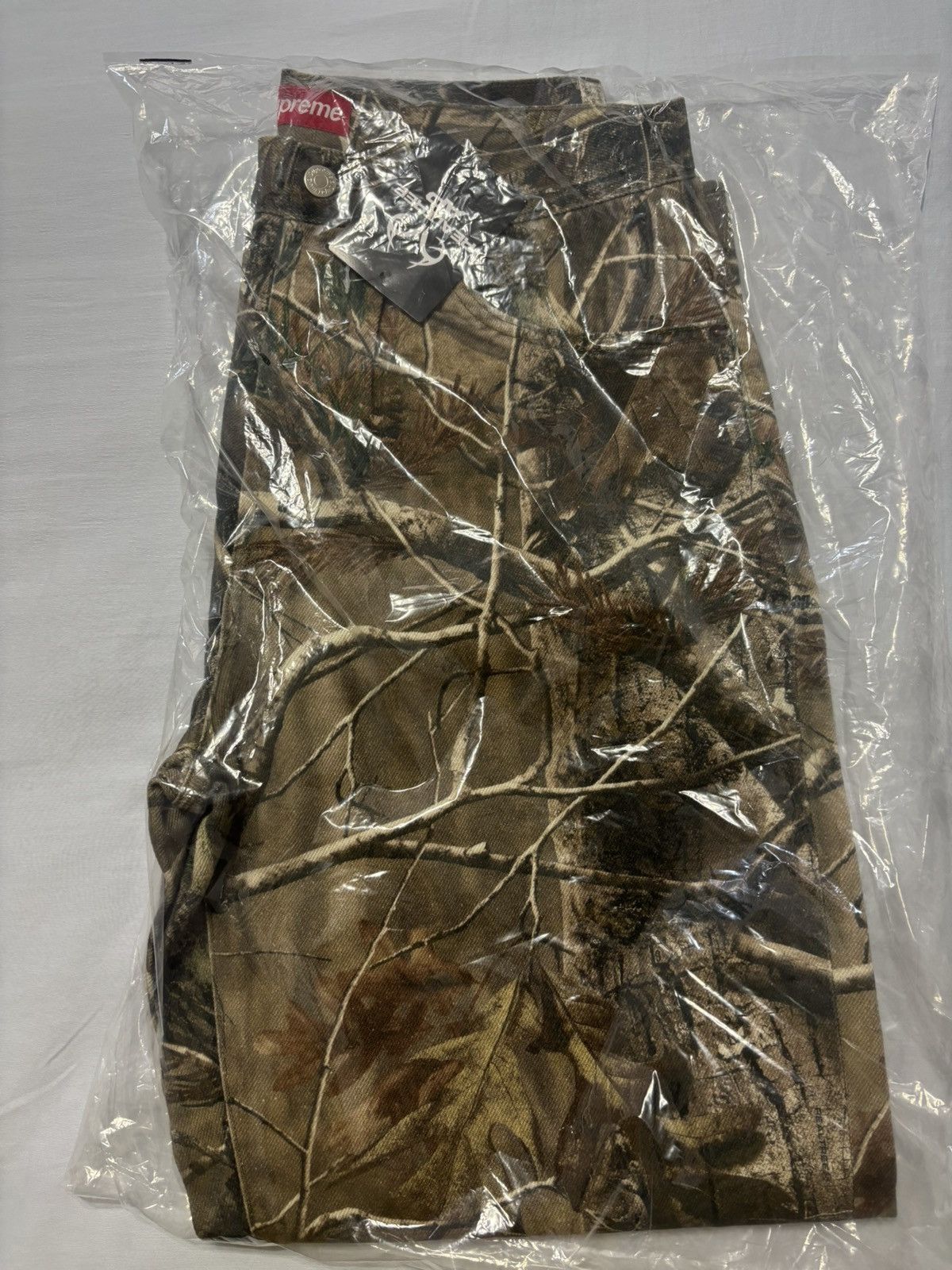 Supreme Supreme Baggy Jean (FW25) Realtree AP Camo IN HAND 