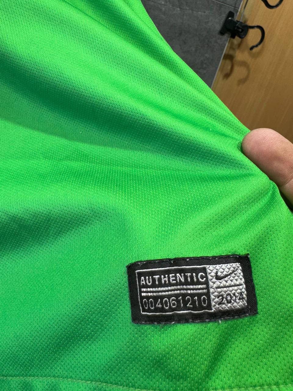 Other England Home Goalkeeper Jersey 2014 Nike Longsleeve Size US L / EU 52-54 / 3 - 10 Thumbnail