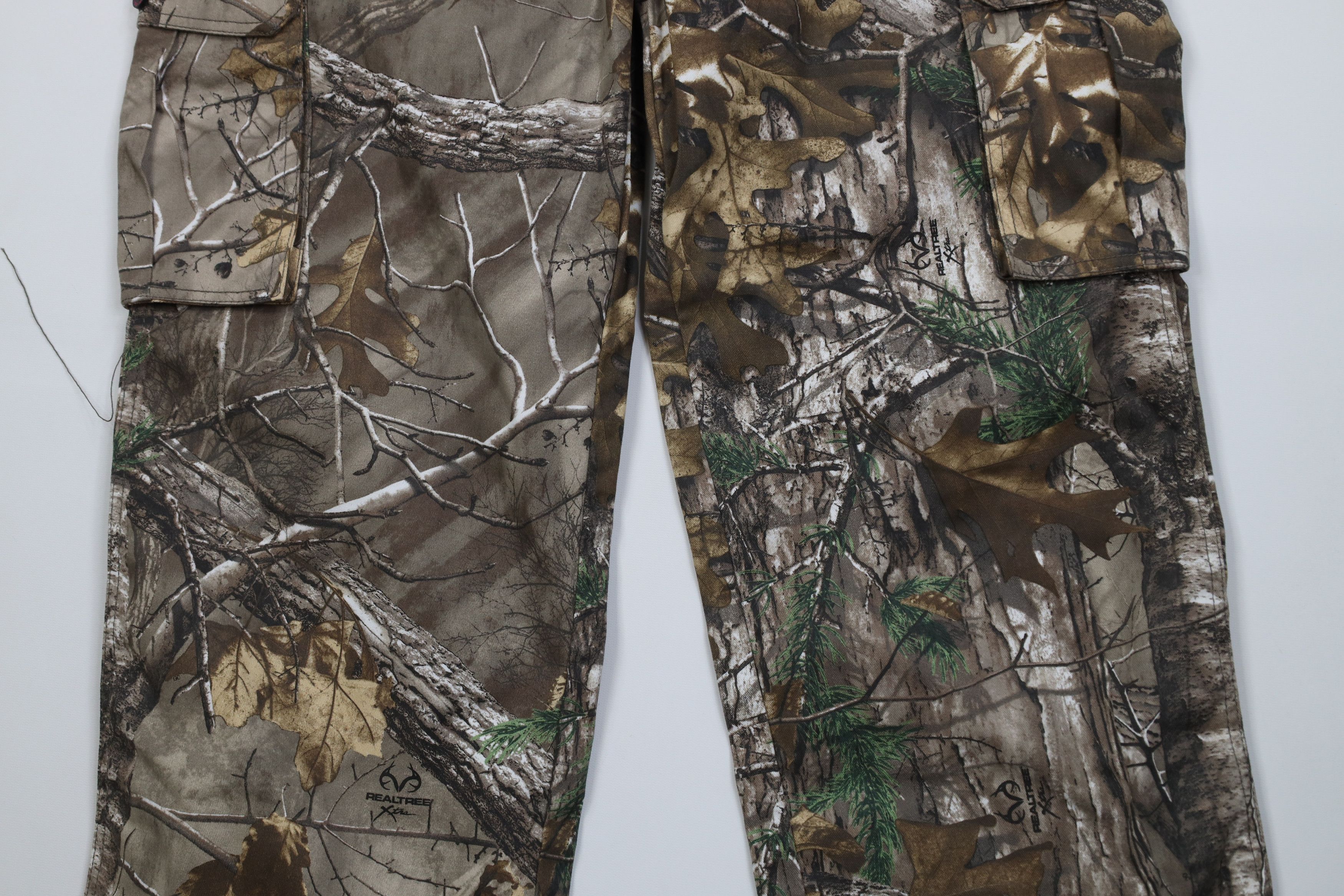 Vintage Vintage Y2K Streetwear Camouflage Wide Leg Cargo Pants Size 40" / US 18 - 3 Thumbnail