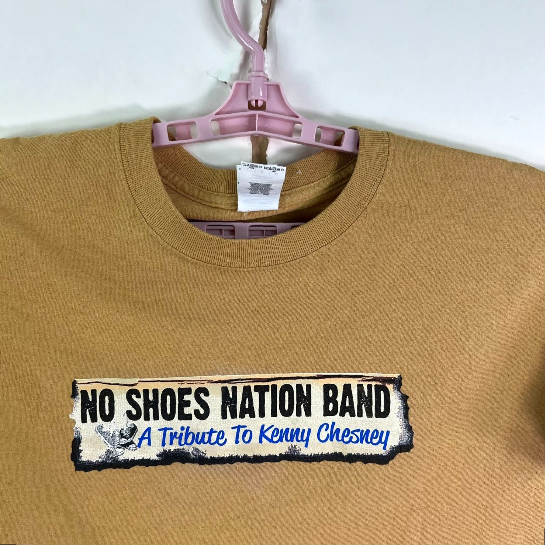 Vintage Kenny Chesney No Shoes Nation Band Tour T-Shirt Adult Large Brown Graphic Print Mens Size US L / EU 52-54 / 3 - 4 Thumbnail