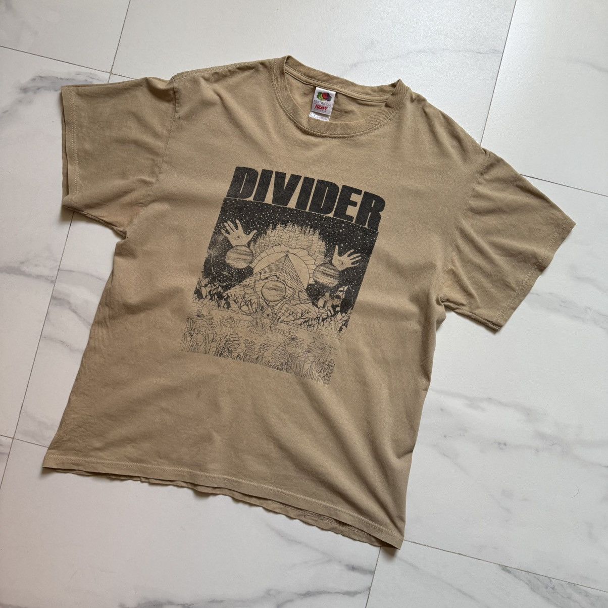 Vintage Vintage Divider Distressed T-Shirt Size US L / EU 52-54 / 3 - 3 Thumbnail