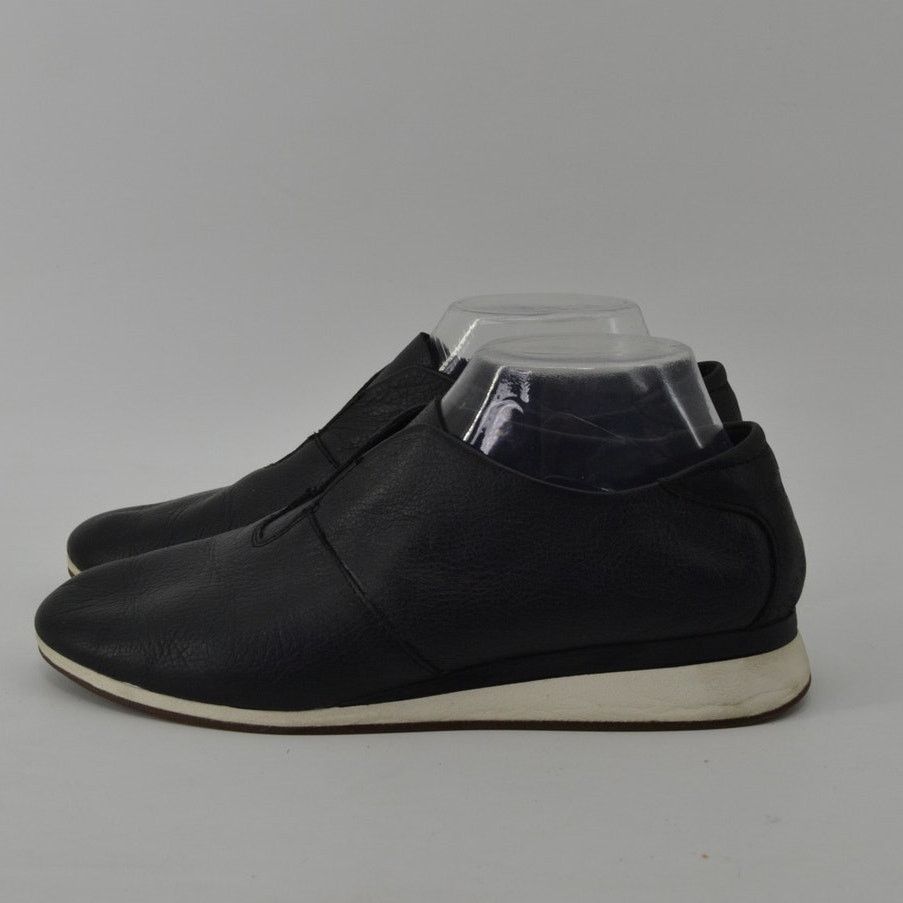 Hush Puppies Hush Puppies Revere Womens Sz 9 Slip On Black Leather Loafer Size US 9 / IT 39 - 12 Thumbnail