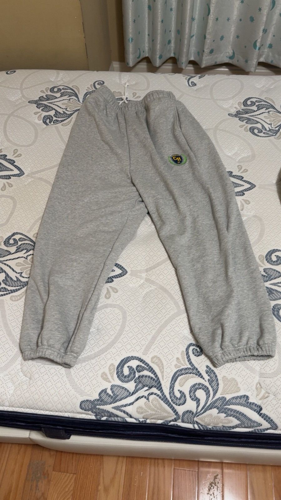 Other IDKNYC Stone Sweatpants Size US 35 - 1 Thumbnail