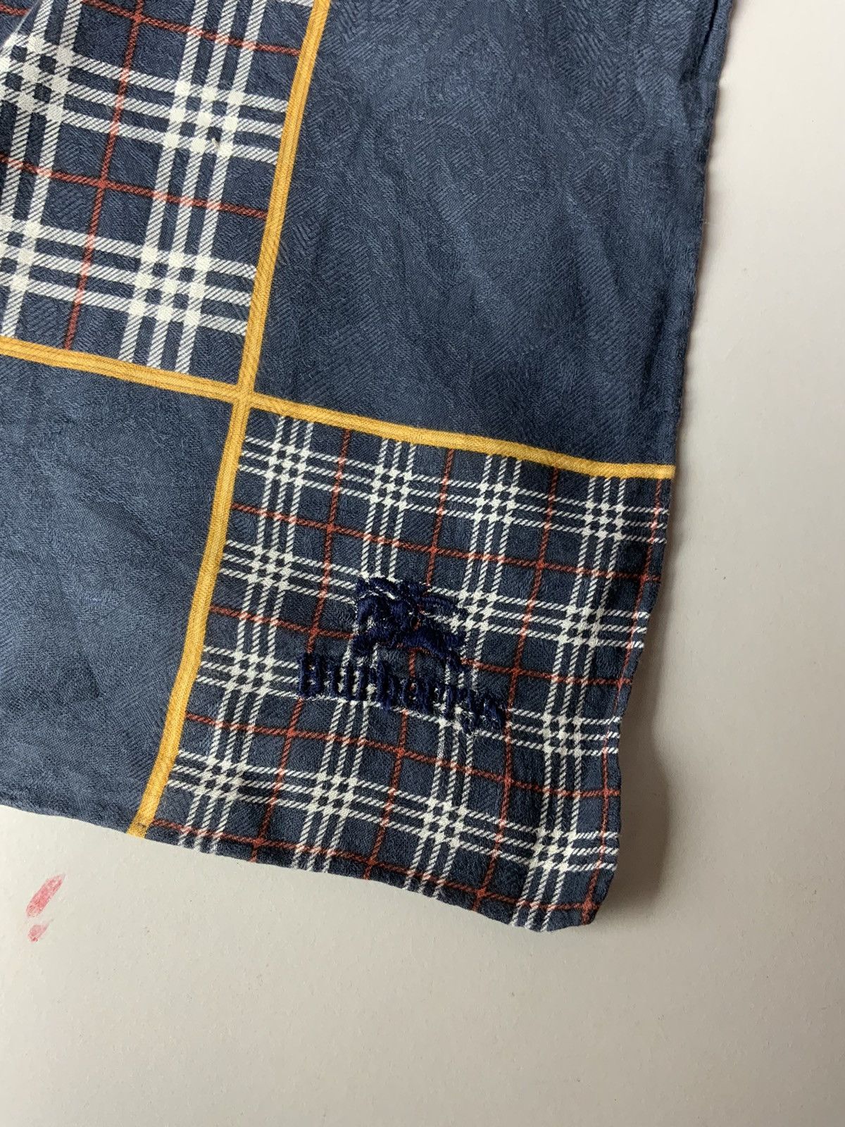 Burberry Burberry Spellout Bandana Handkerchief Size ONE SIZE - 11 Thumbnail