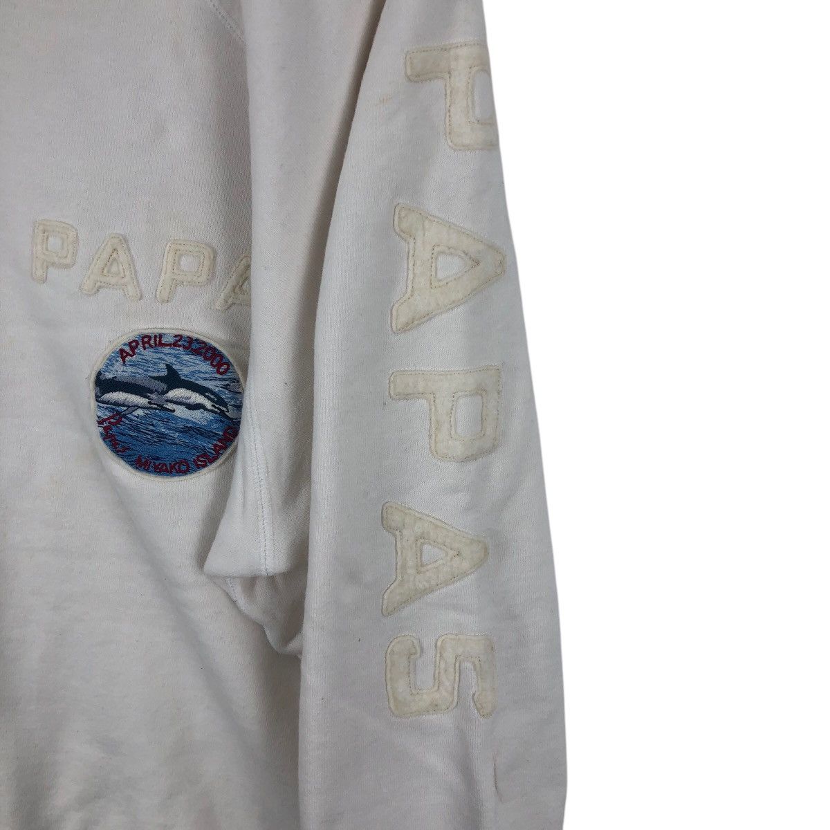 Vintage Vintage PAPAS Miyako Island Sweatshirt Big Logo Crewneck Size US M / EU 48-50 / 2 - 4 Thumbnail
